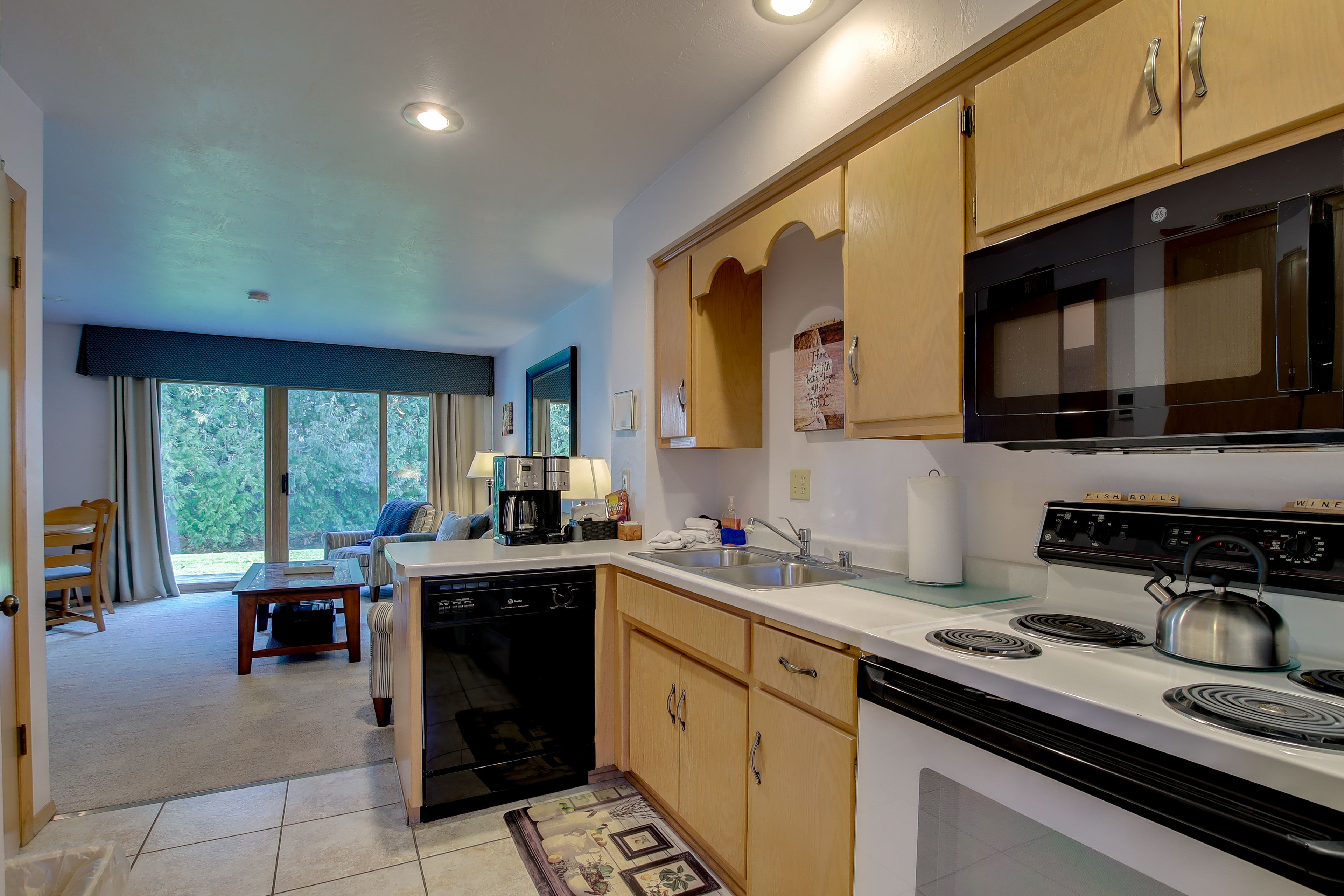 Kitchen | Dishware & Flatware | Cooking Basics | Toaster