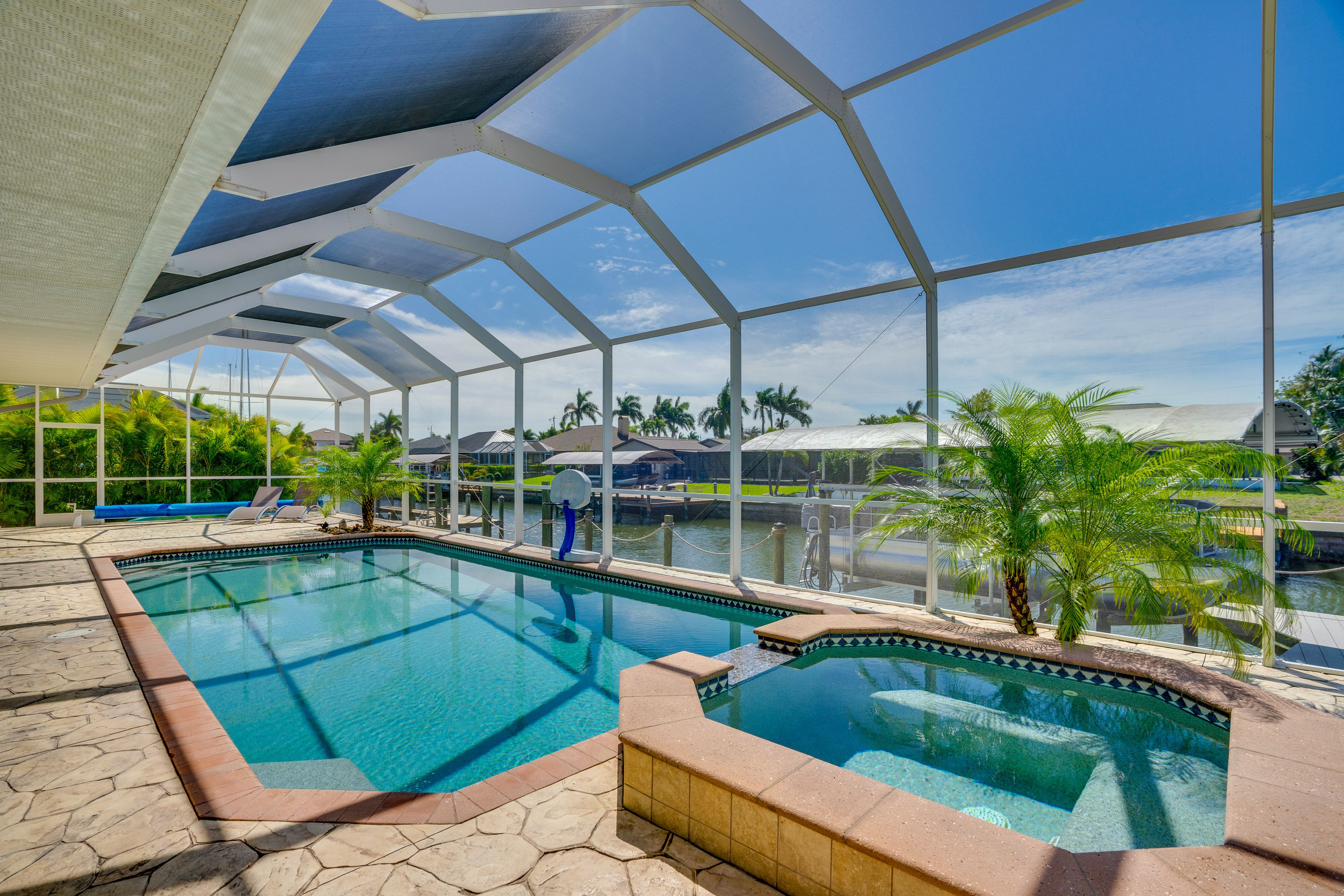 Cape Coral Vacation Rental | 2,678 Sq Ft | 4BR | 4BA | 1 Small Step to Enter