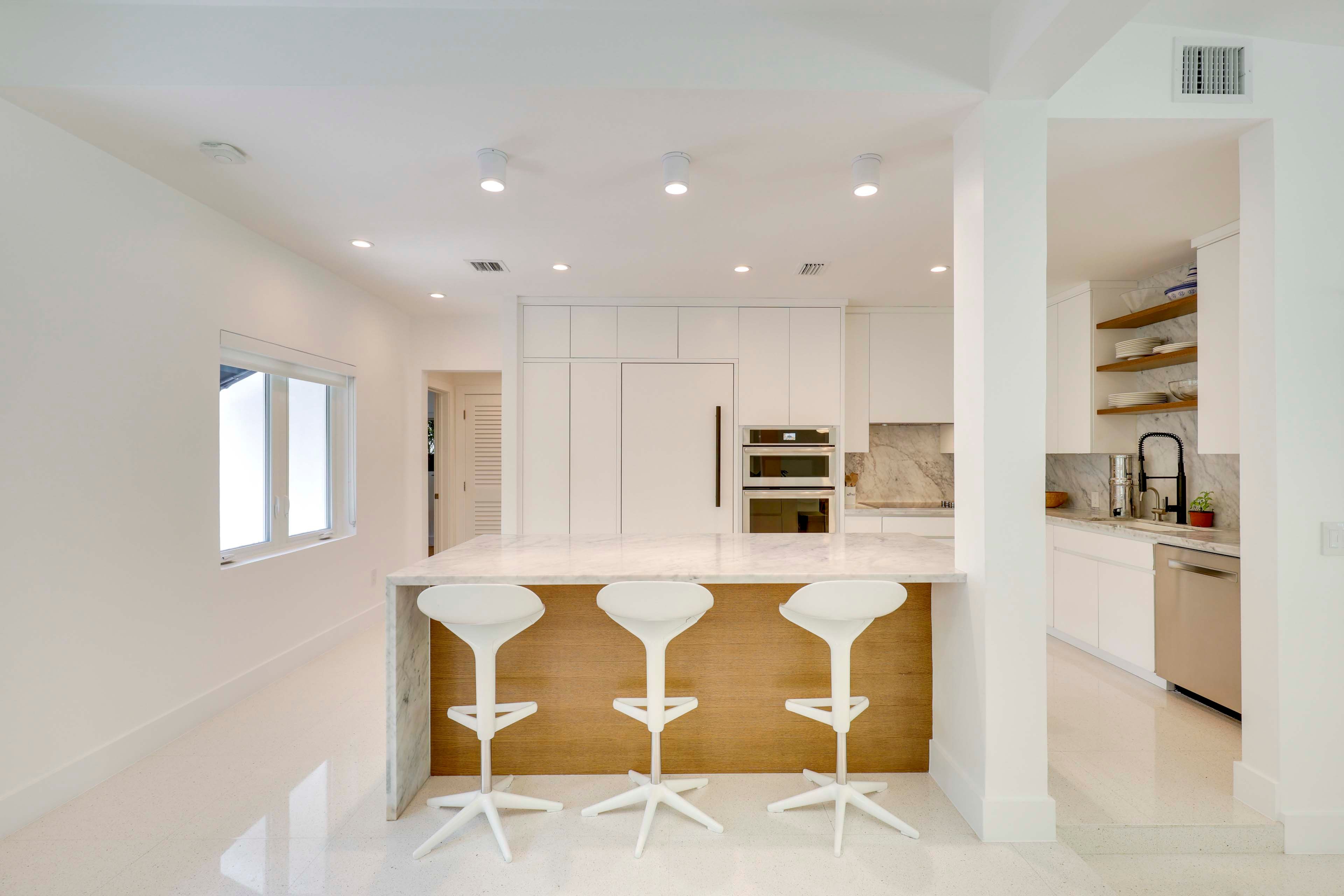 Kitchen | Crockpot | Complimentary Spices