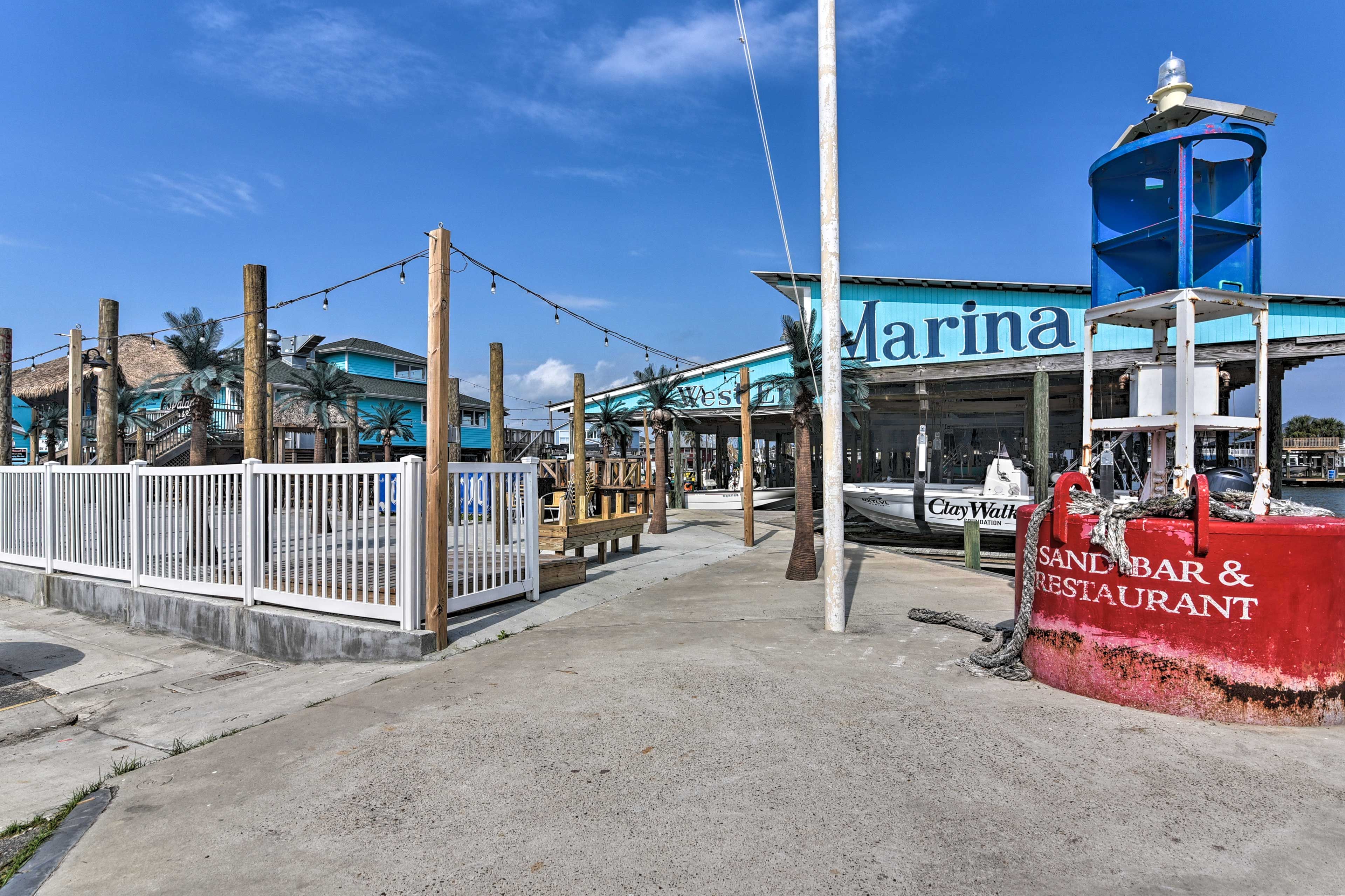 Marina Bar & Restaurant