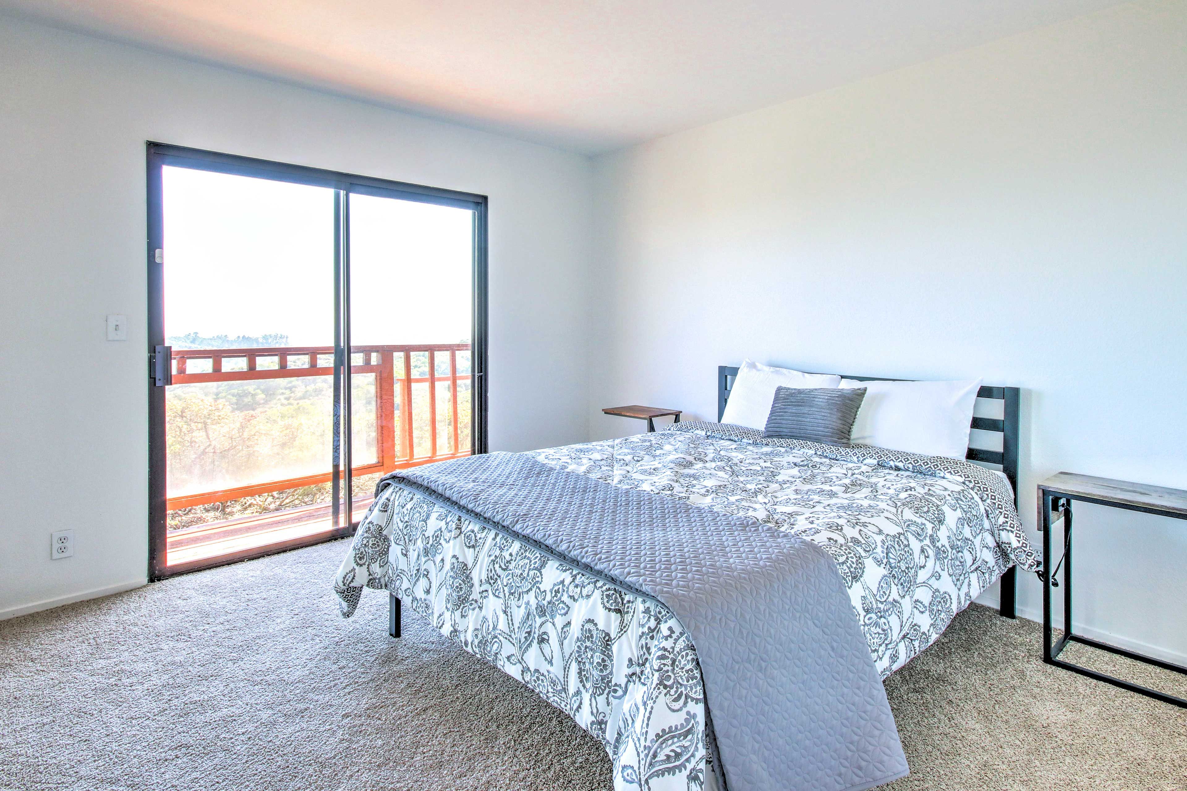 Bedroom 3 | Queen Bed | Deck Access | 1st Floor