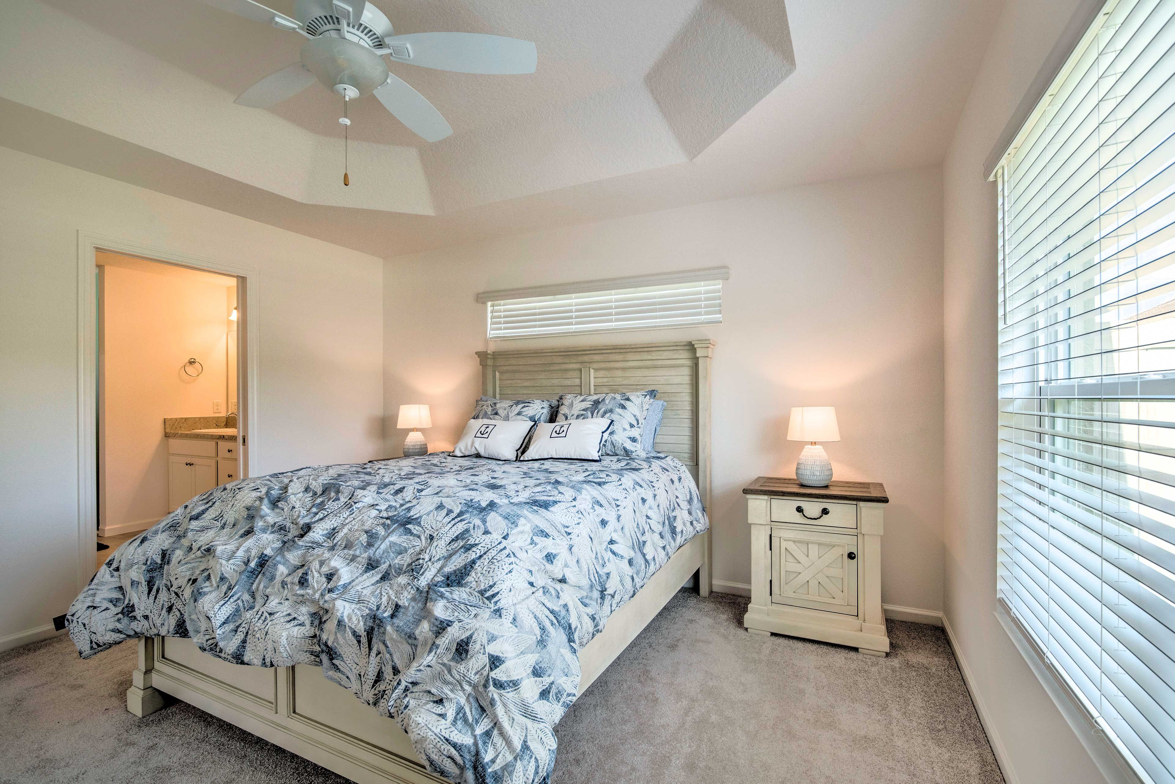 Bedroom 1 | Linens Provided