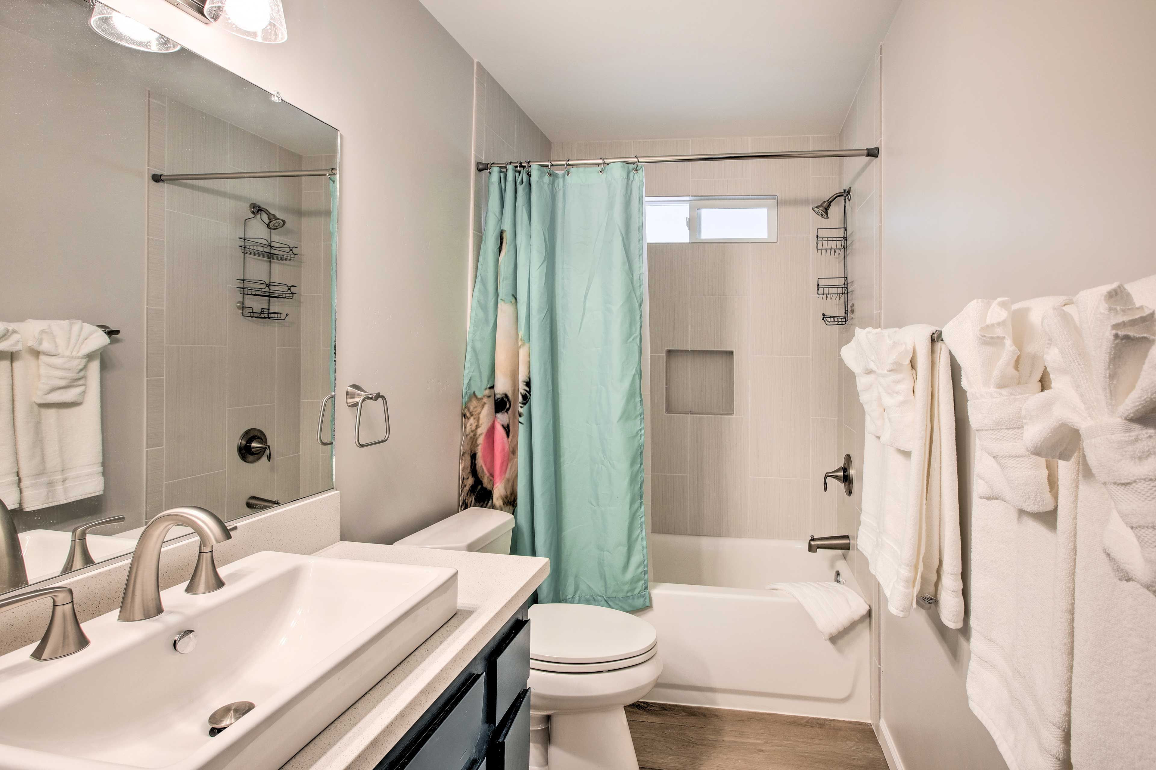 Full Bathroom