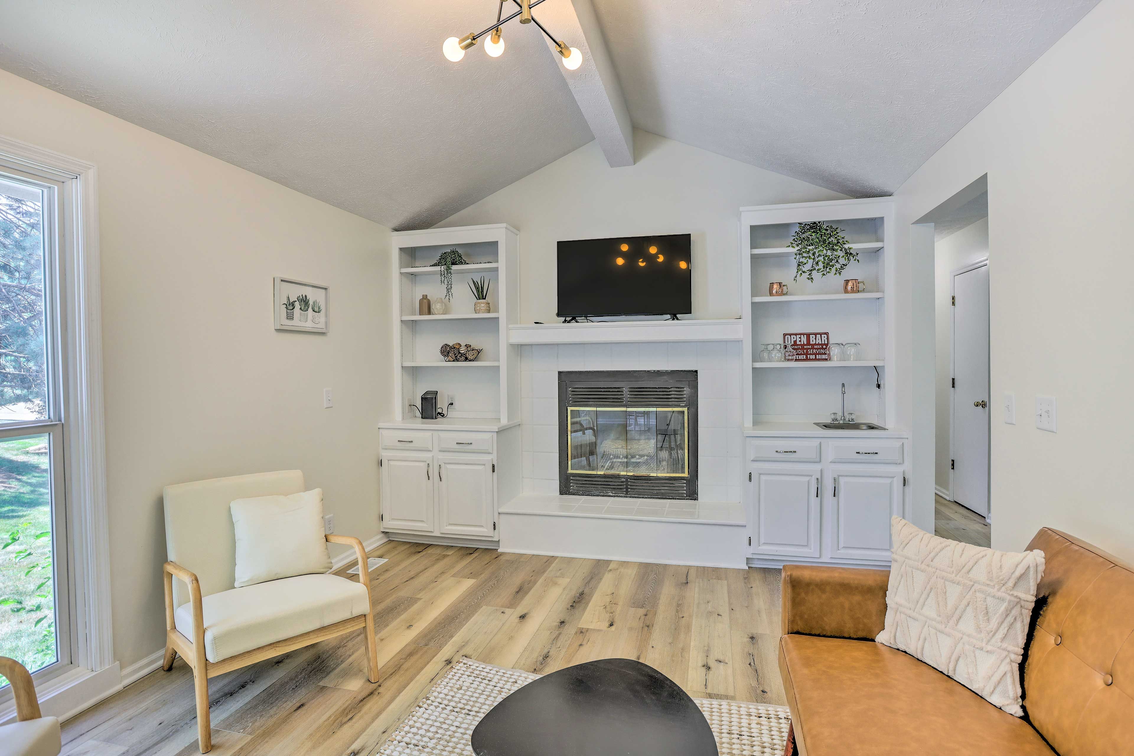 Living Room | Smart TV | Complimentary Toiletries