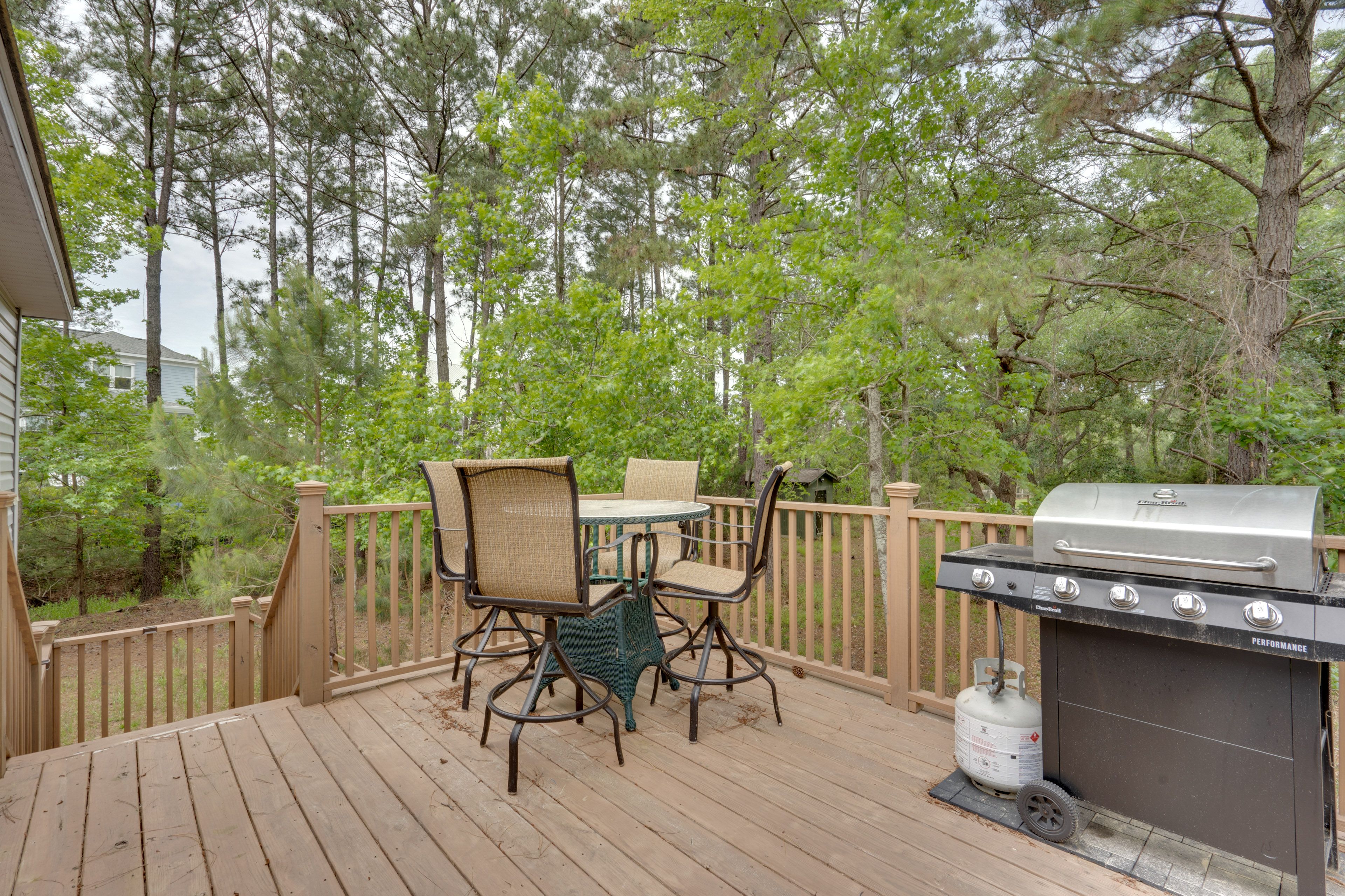 Private Deck