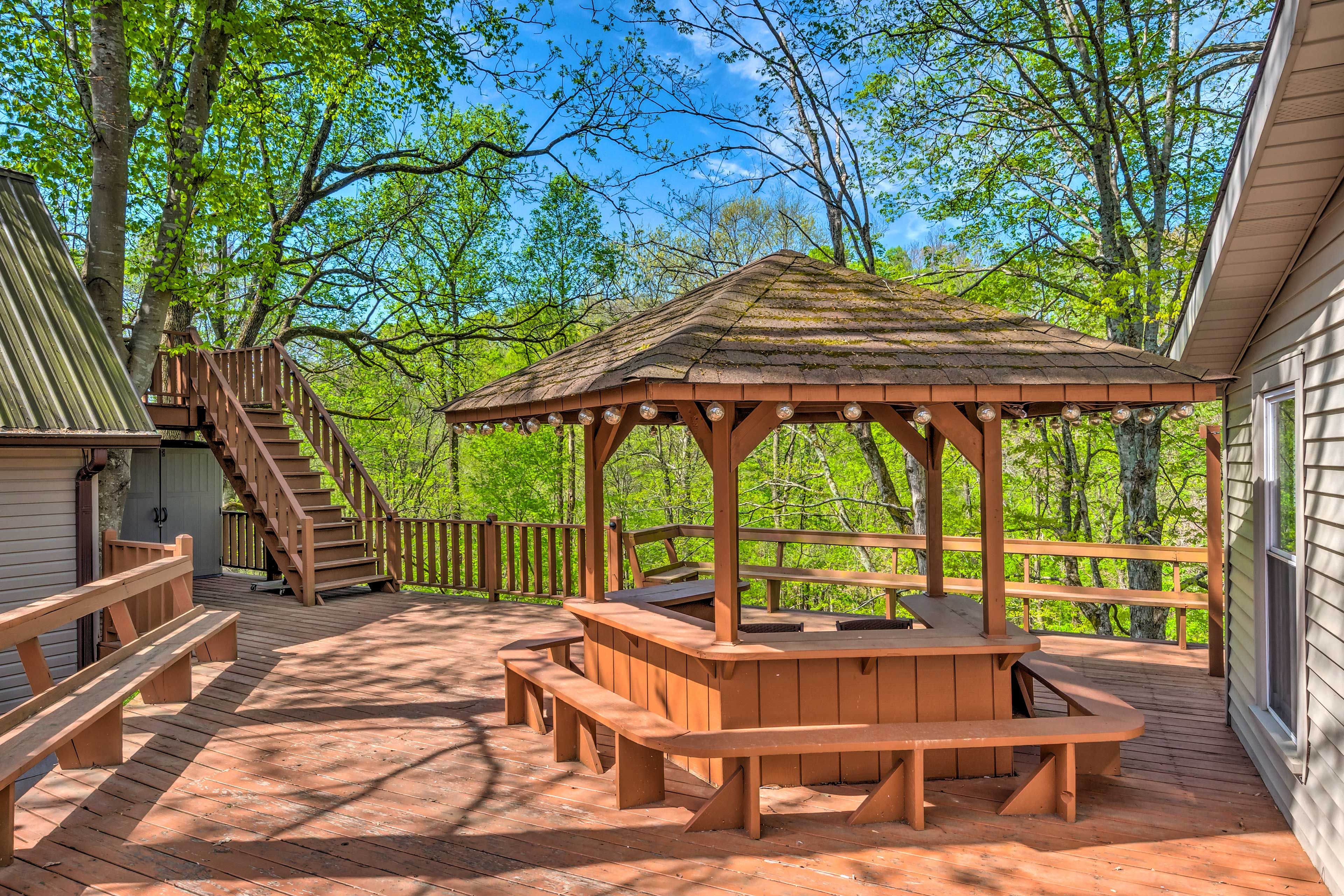 Gazebo | Bistro Lights