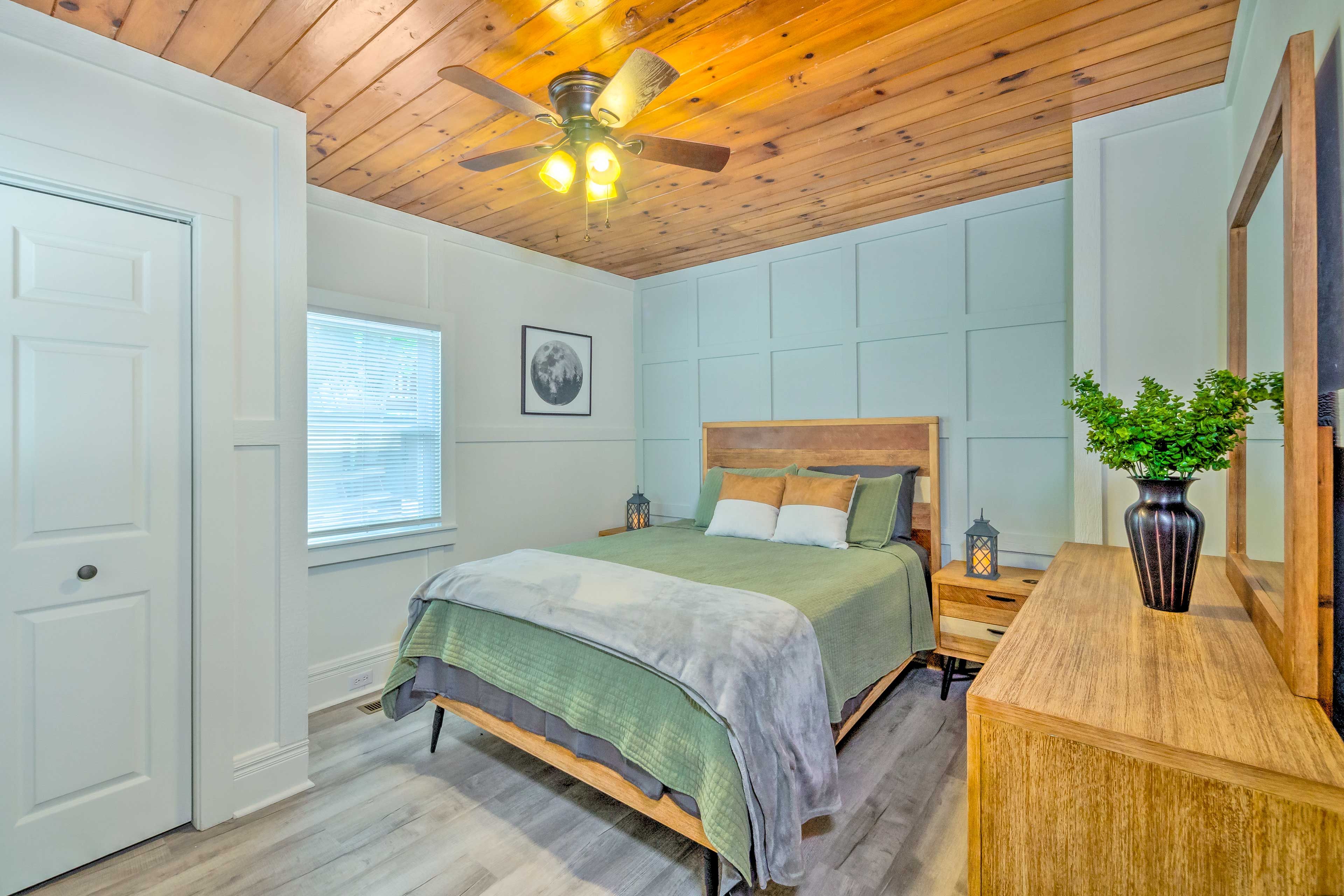 Main House | Bedroom 1 | 1st Floor