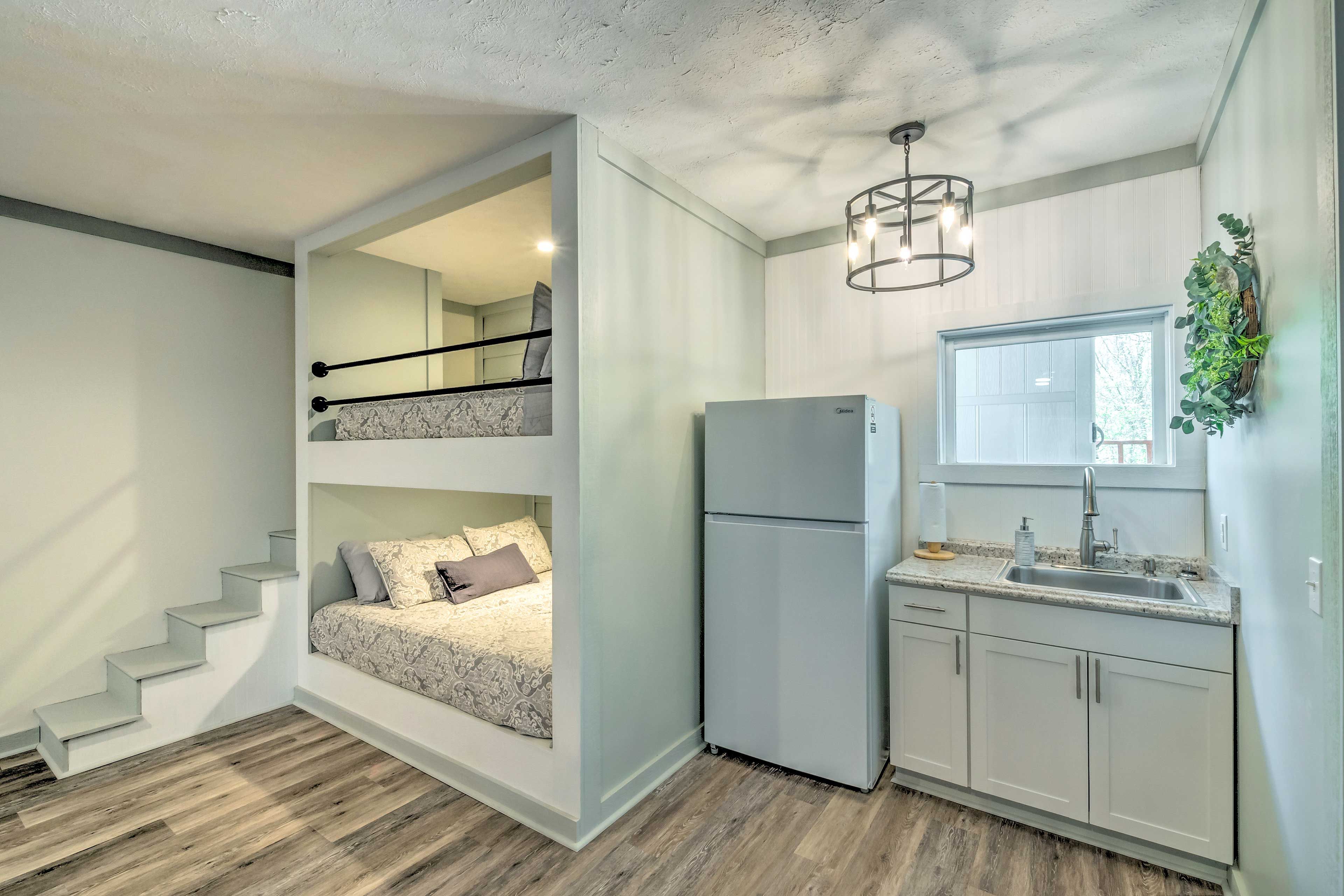 Downstairs Studio | Bedroom 3 | Full-Size Refrigerator
