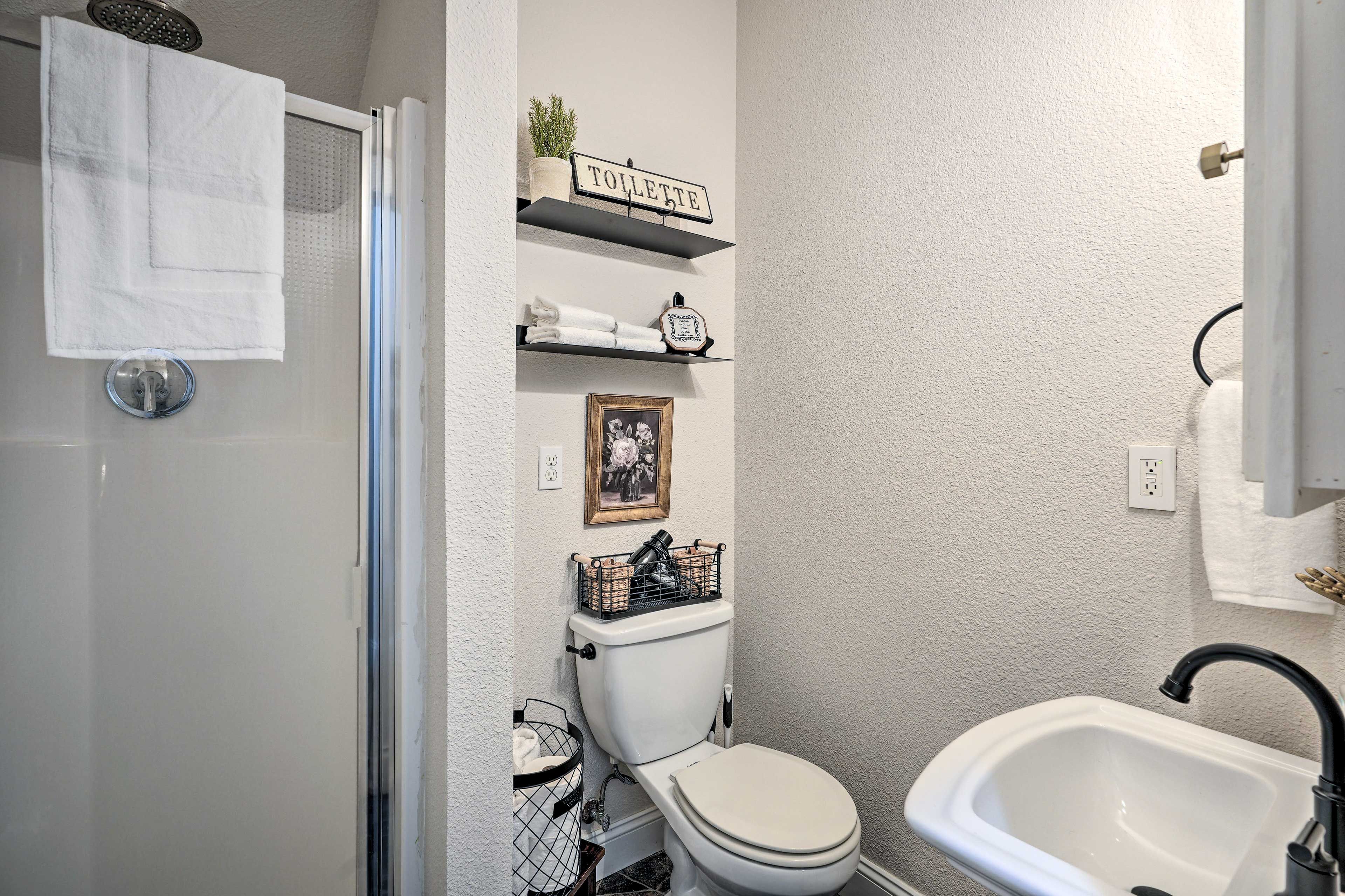 Full Bathroom