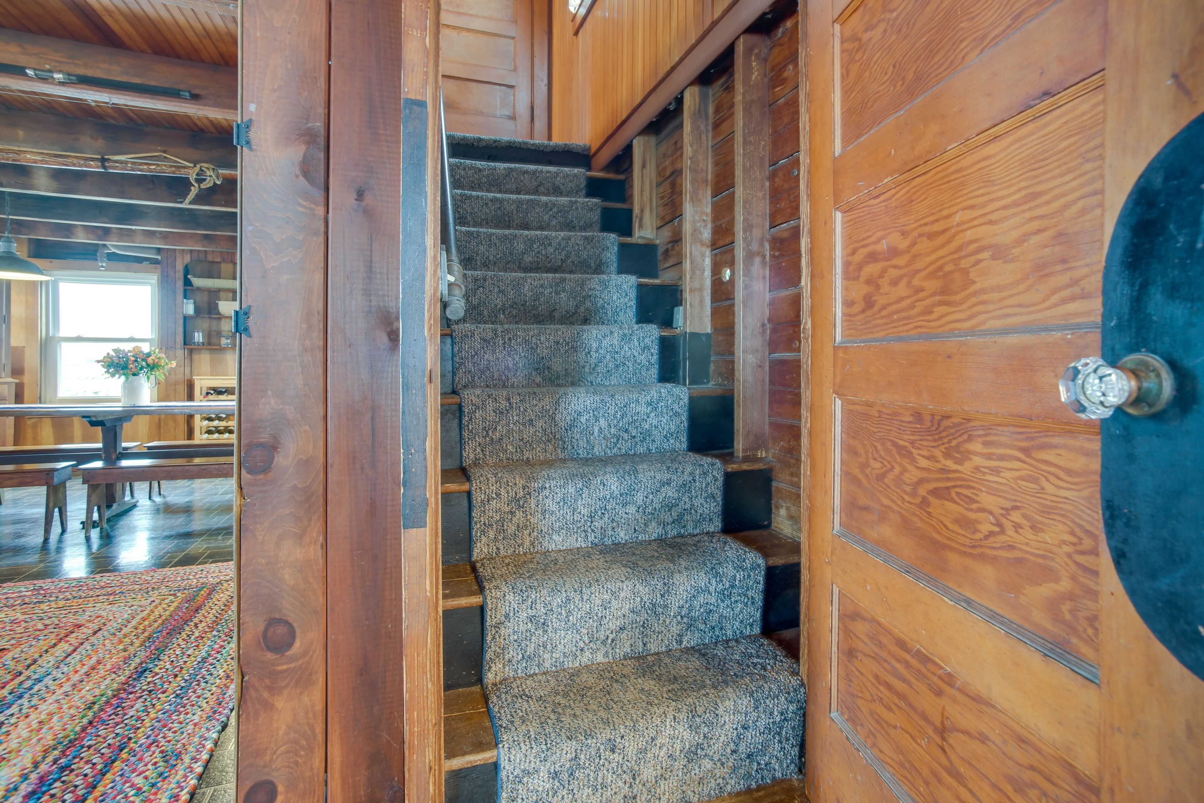 Stairway to 2nd Floor | Bedroom Access