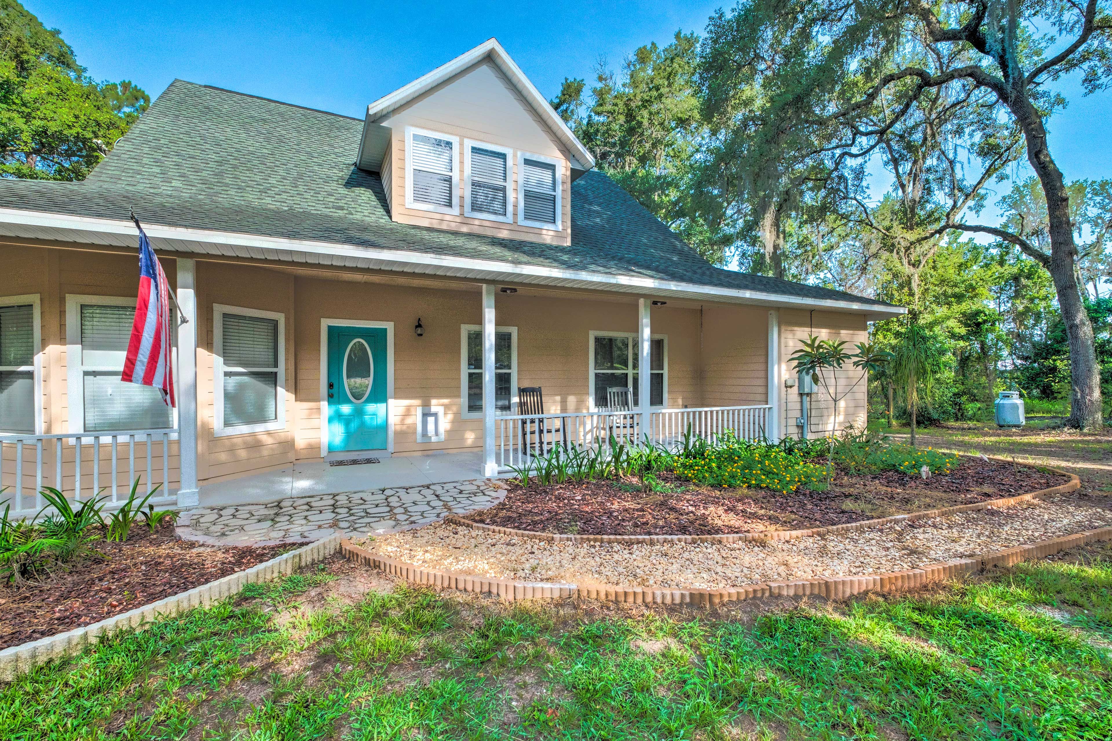 Property Exterior | Driveway (4 Vehicles) | RV/Trailer Parking Allowed On-Site