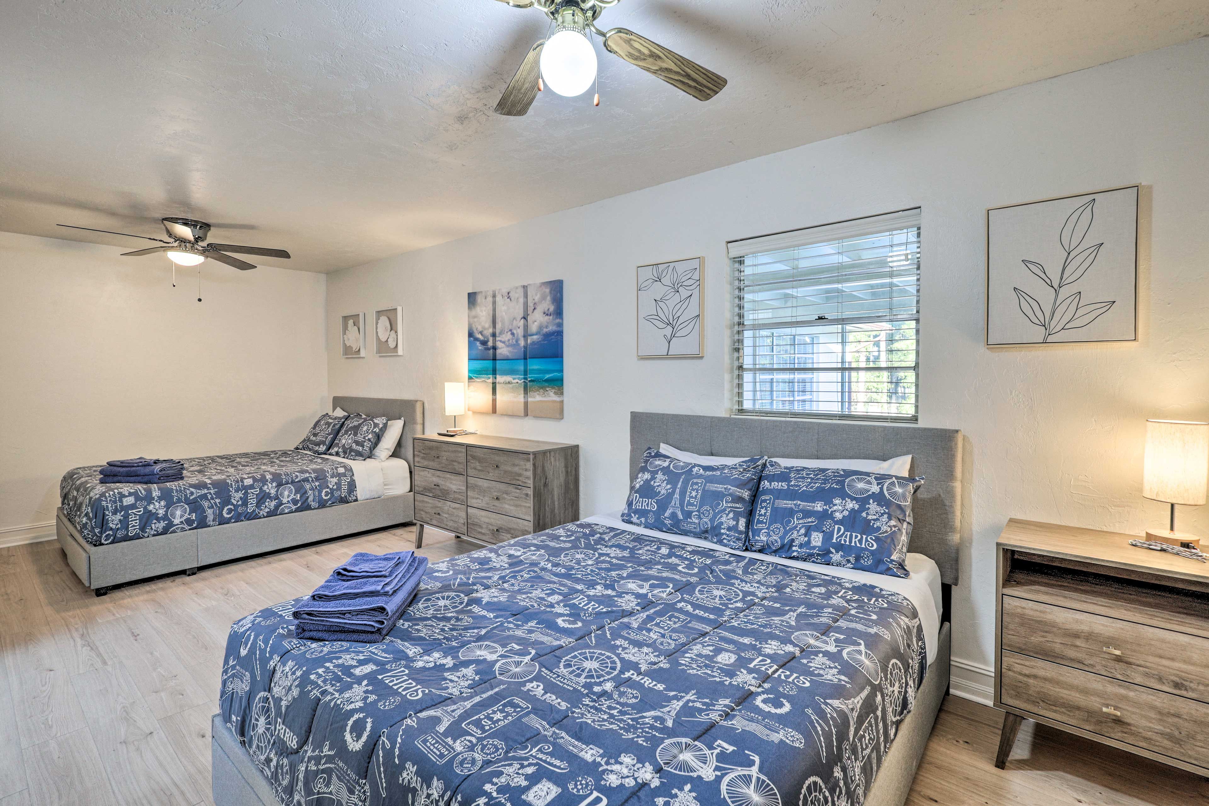 Bedroom 3 | 2 Queen Beds | Smart TV