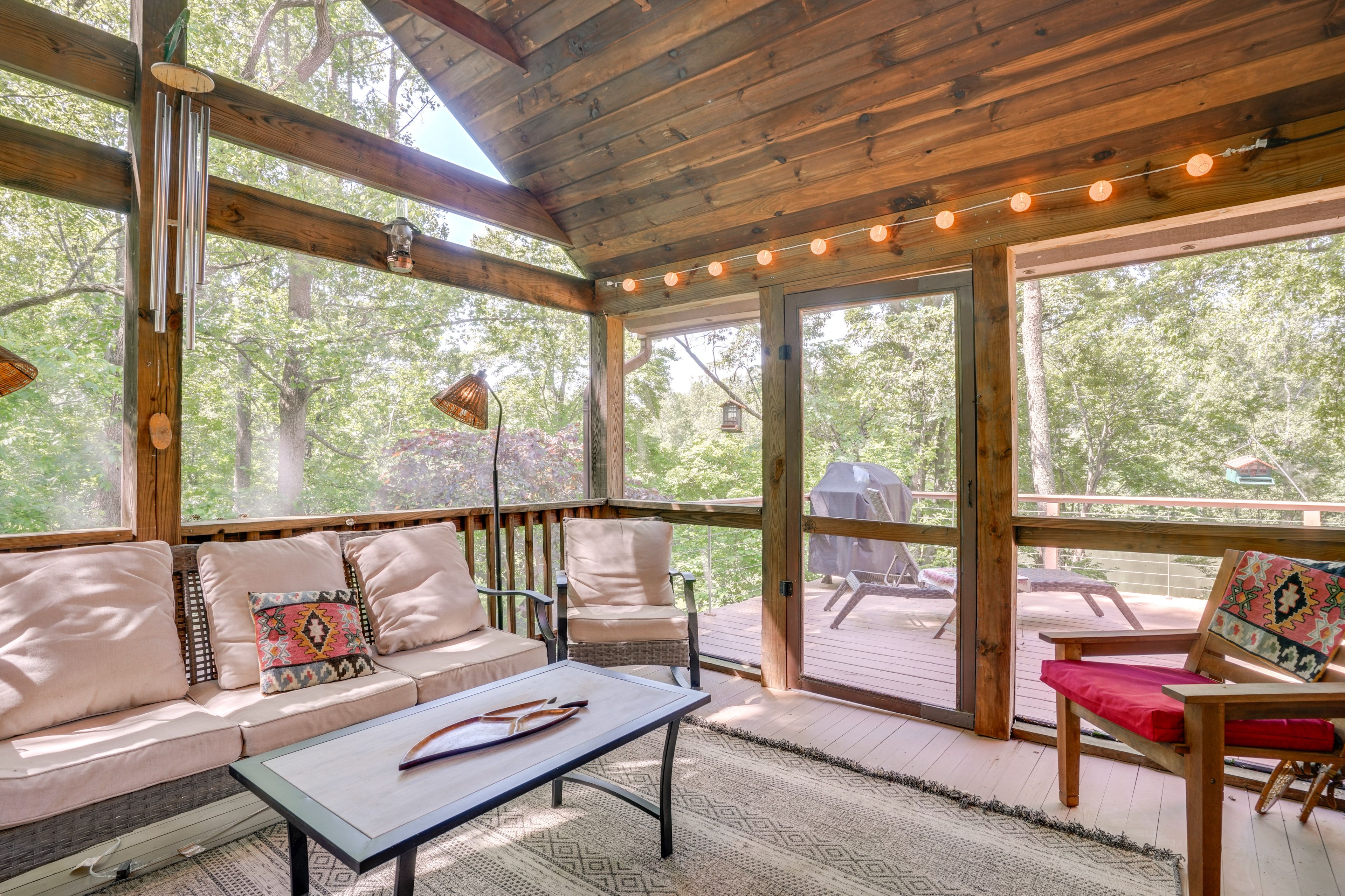 Screened-In Porch | Outdoor Dining | WiFi