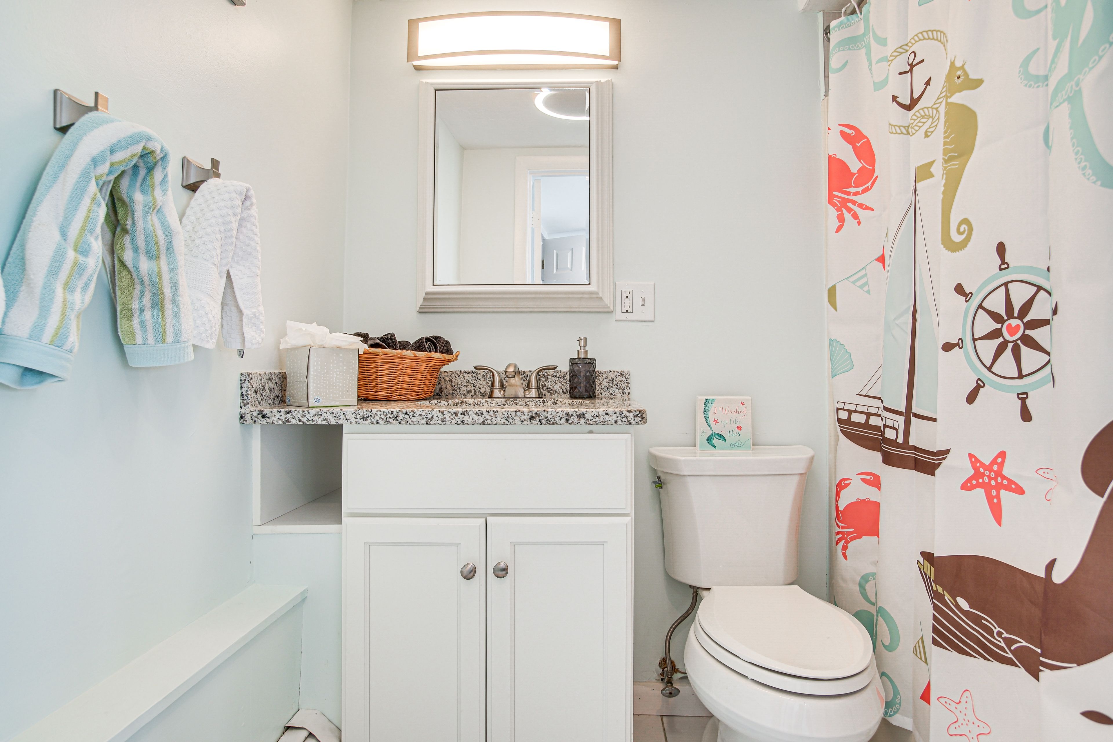 Full Bathroom | Basement Floor
