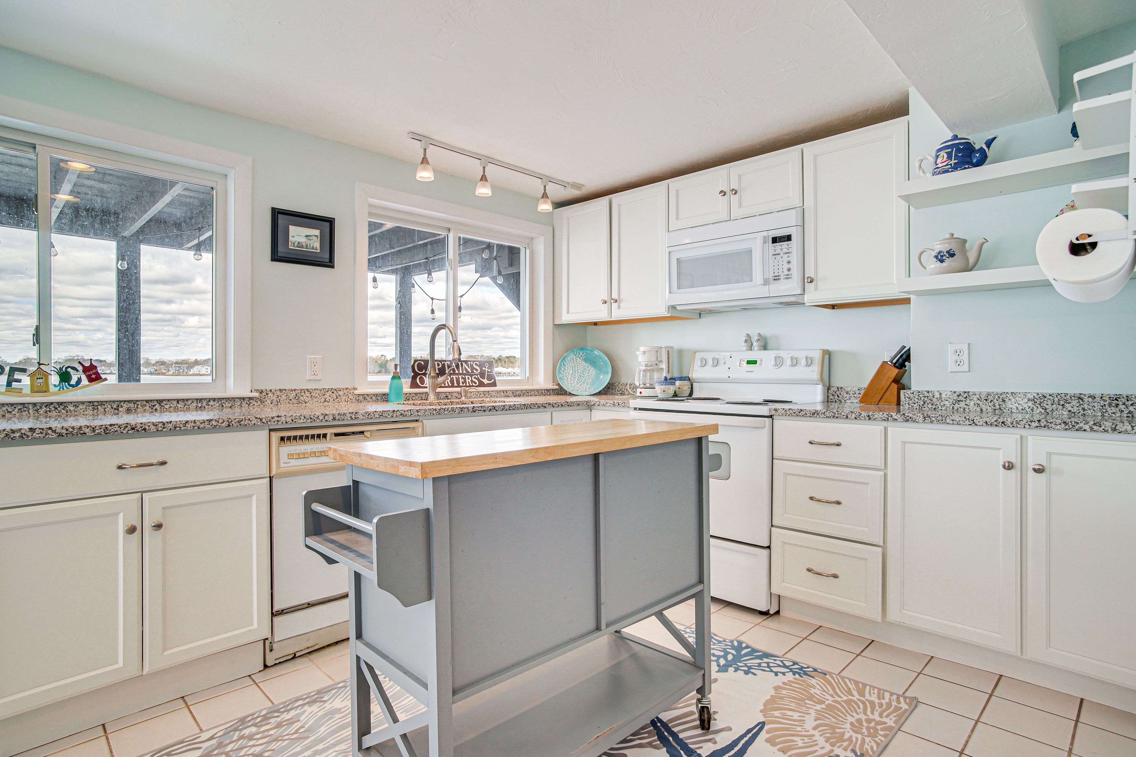 Basement Kitchen | Basement Floor
