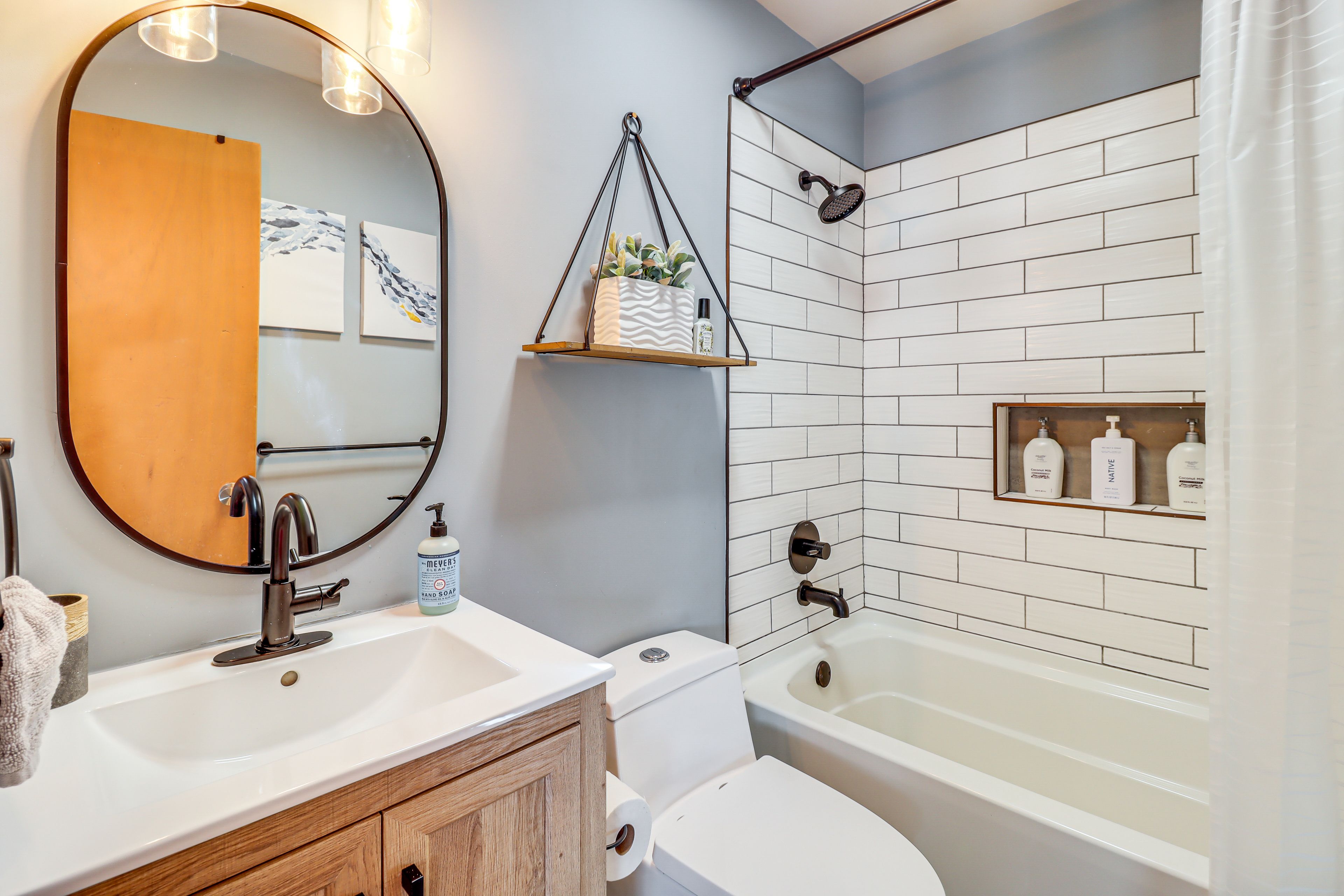 Bathroom | Complimentary Toiletries