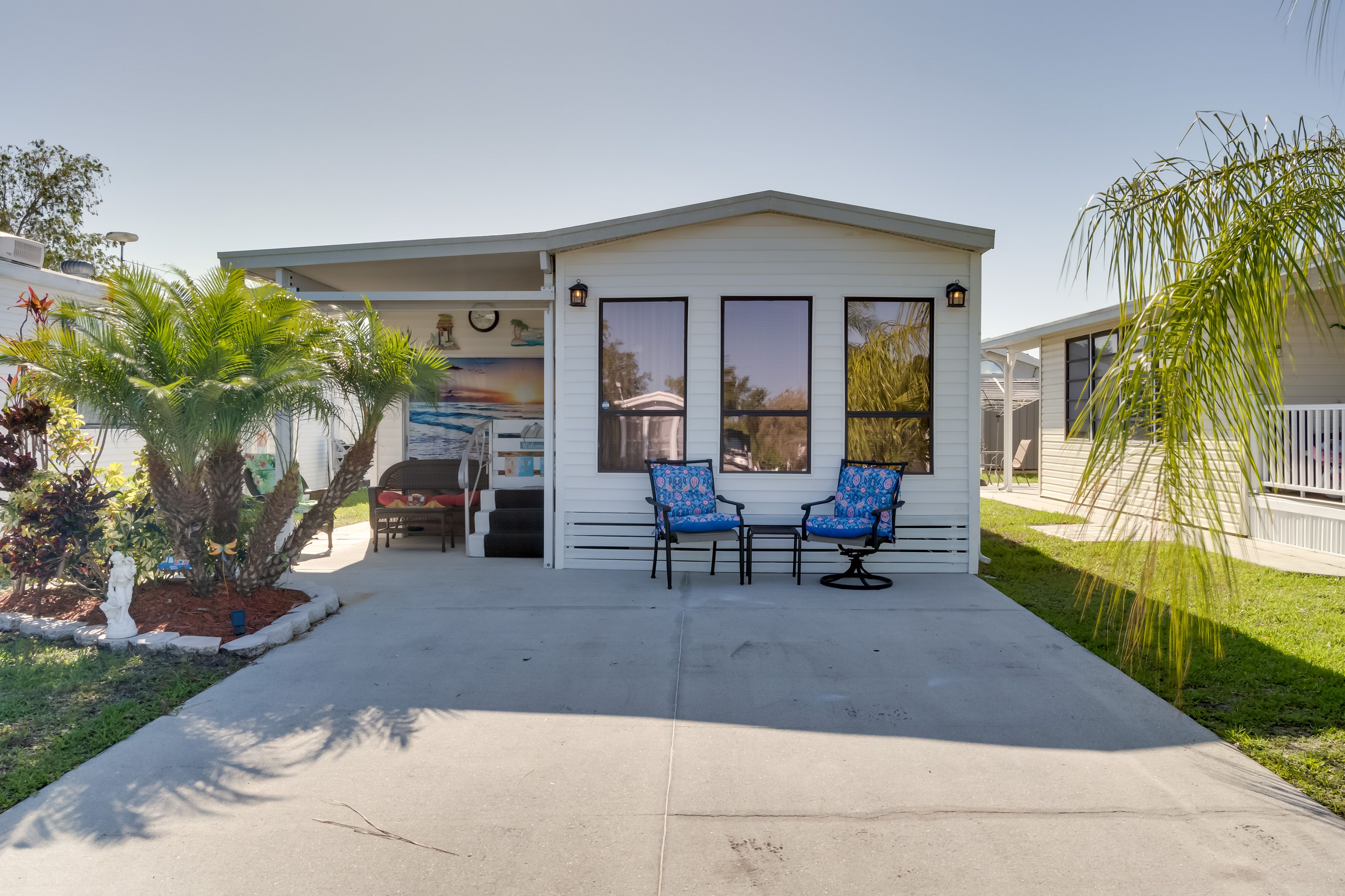 Parking | Driveway (2 Vehicles)