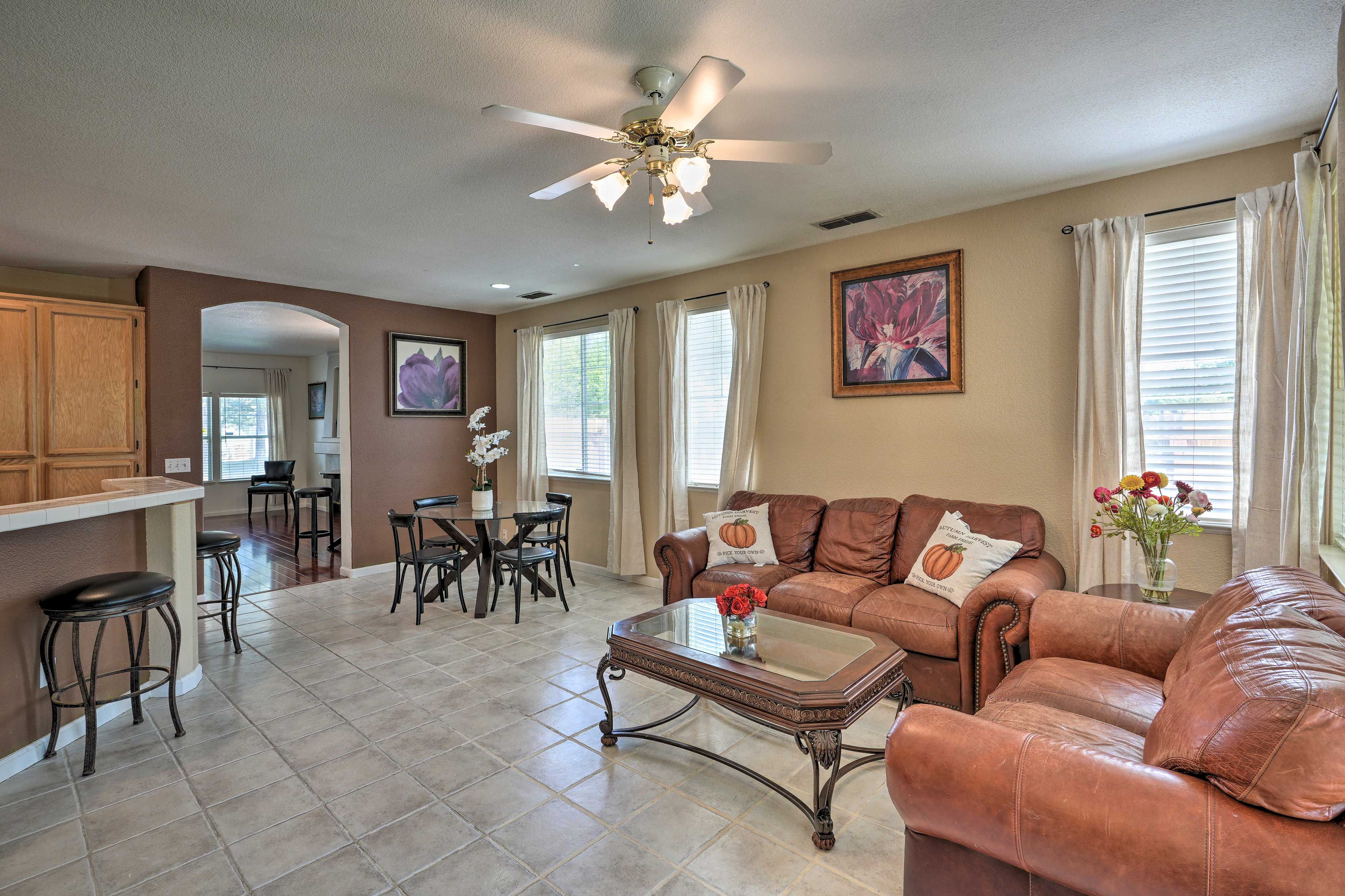 Sacramento Vacation Rental | 3BR | 2BA | 1 Step Required | 1,441 Sq Ft