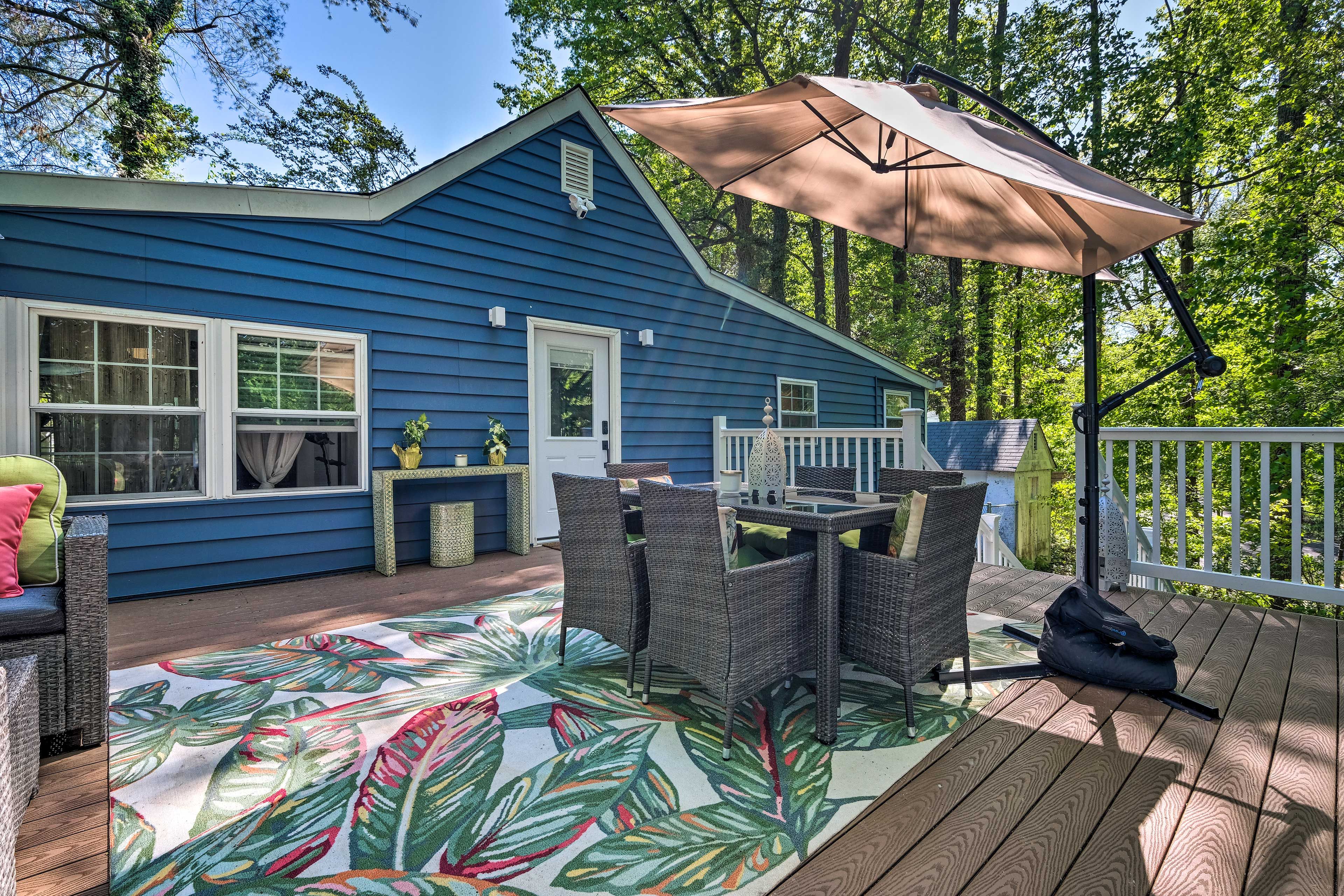Furnished Deck
