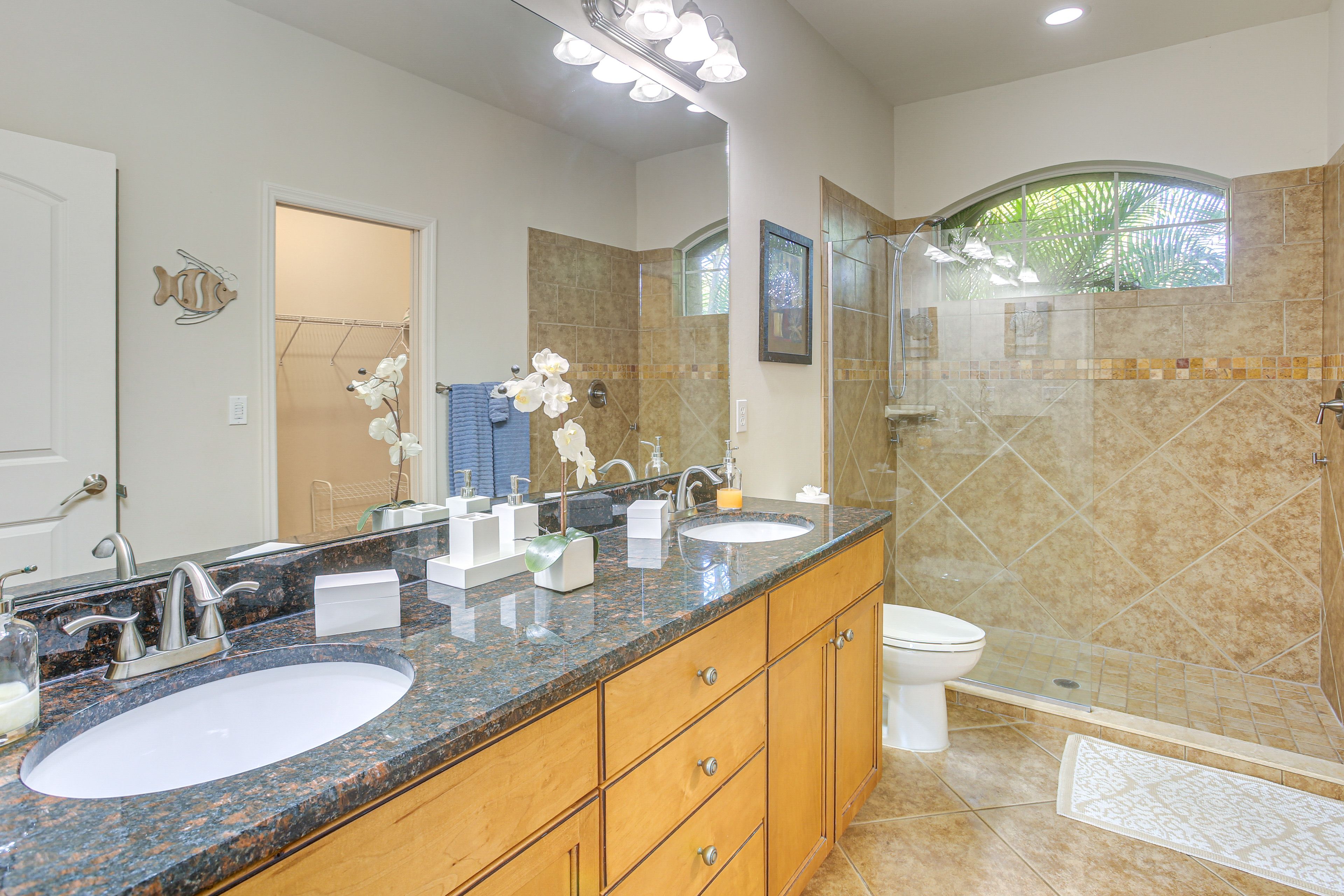 En-Suite Bathroom | Complimentary Toiletries