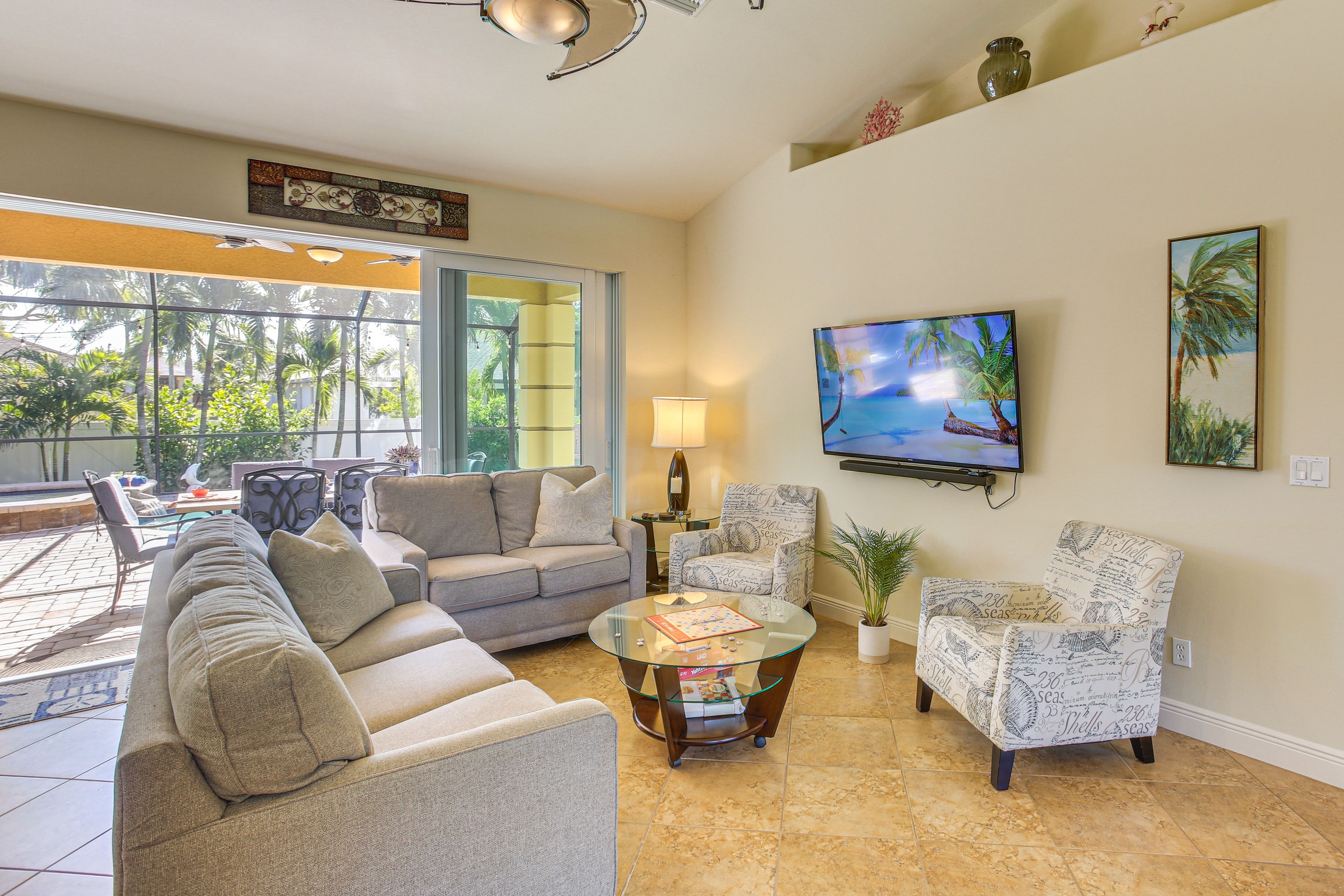Living Room | Smart TV | Central A/C & Heating | Single-Story Home