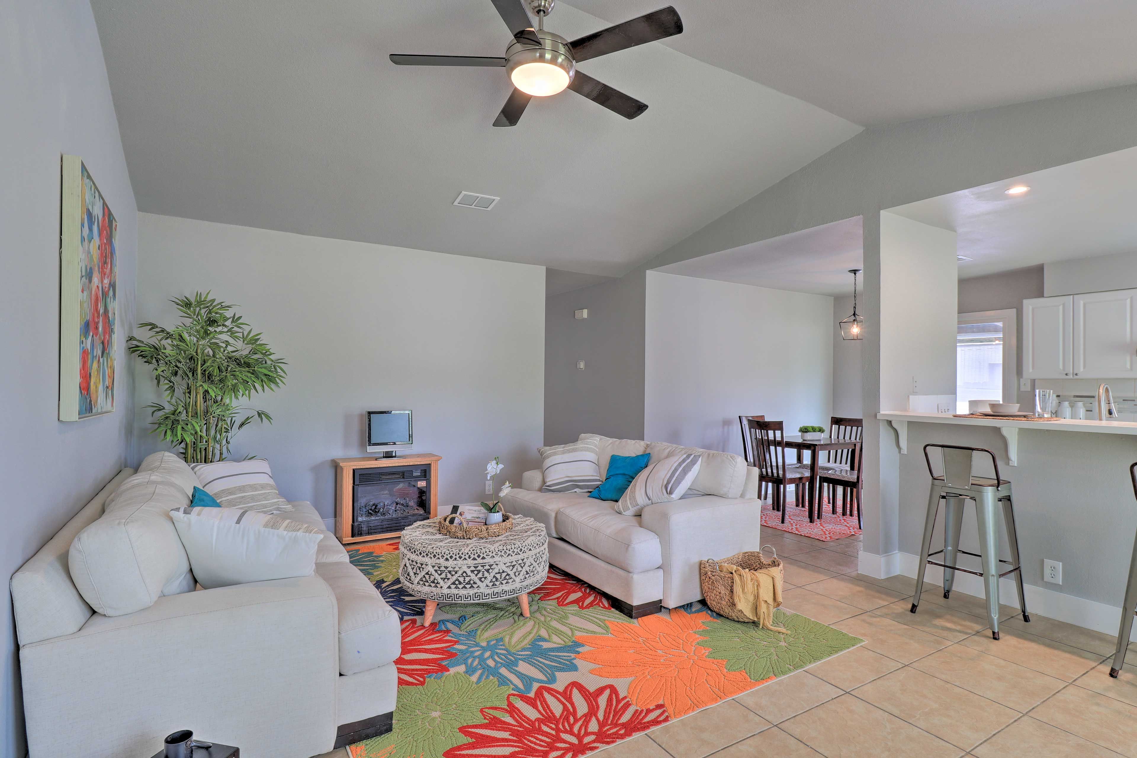 Living Room | Central A/C