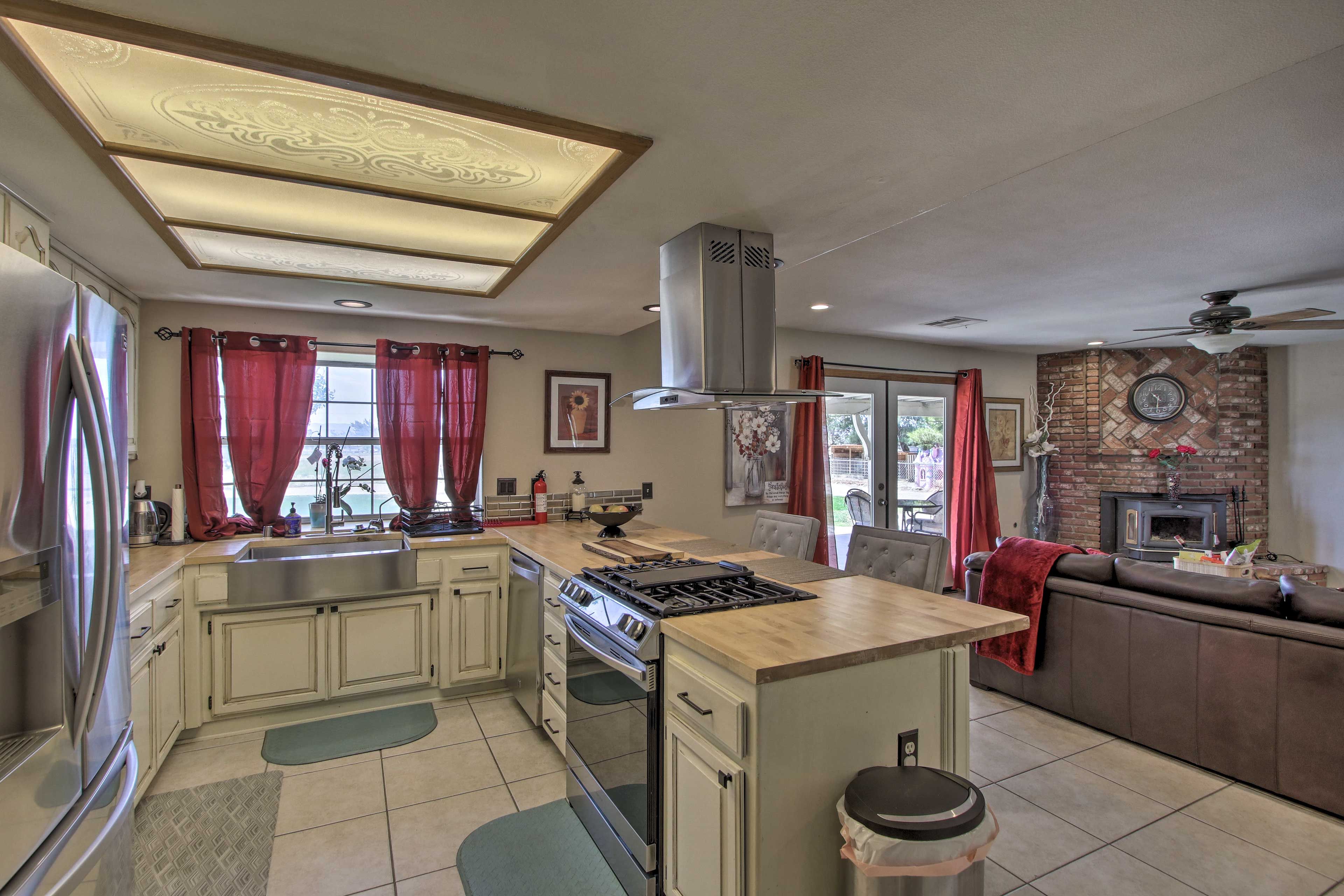 Kitchen | Keurig Coffee Maker