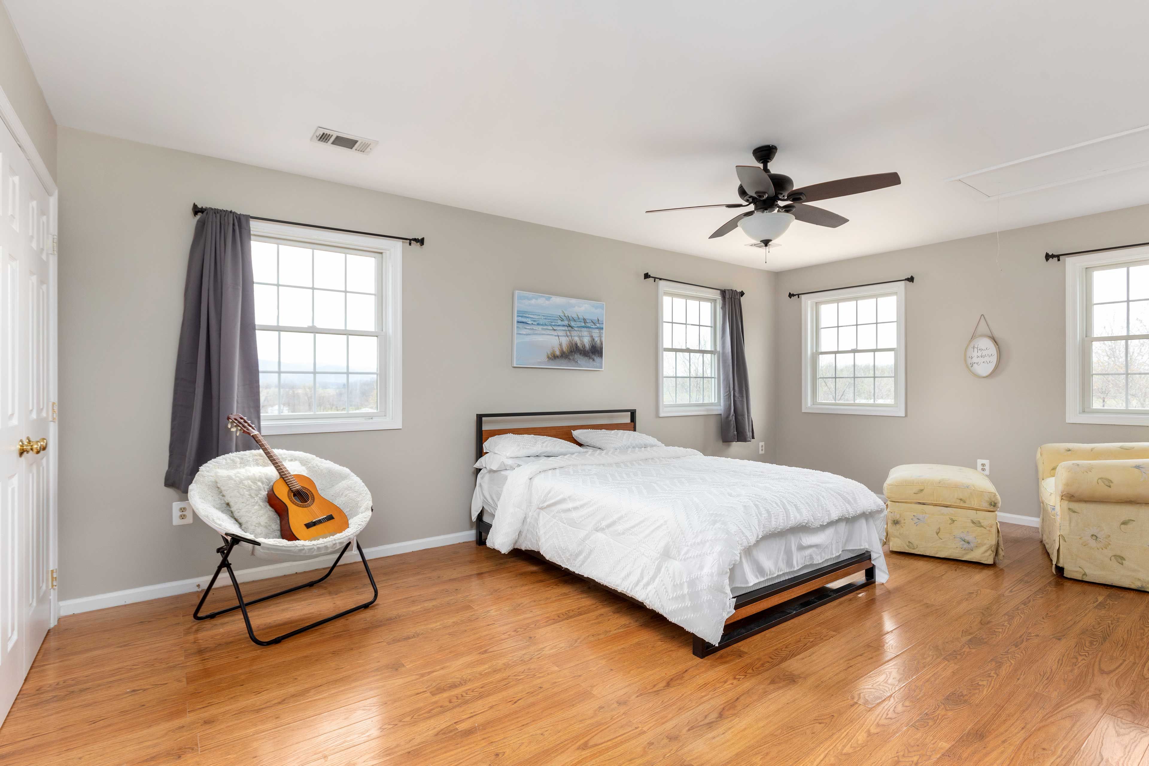 Bedroom 4 | Main Level | Queen Bed