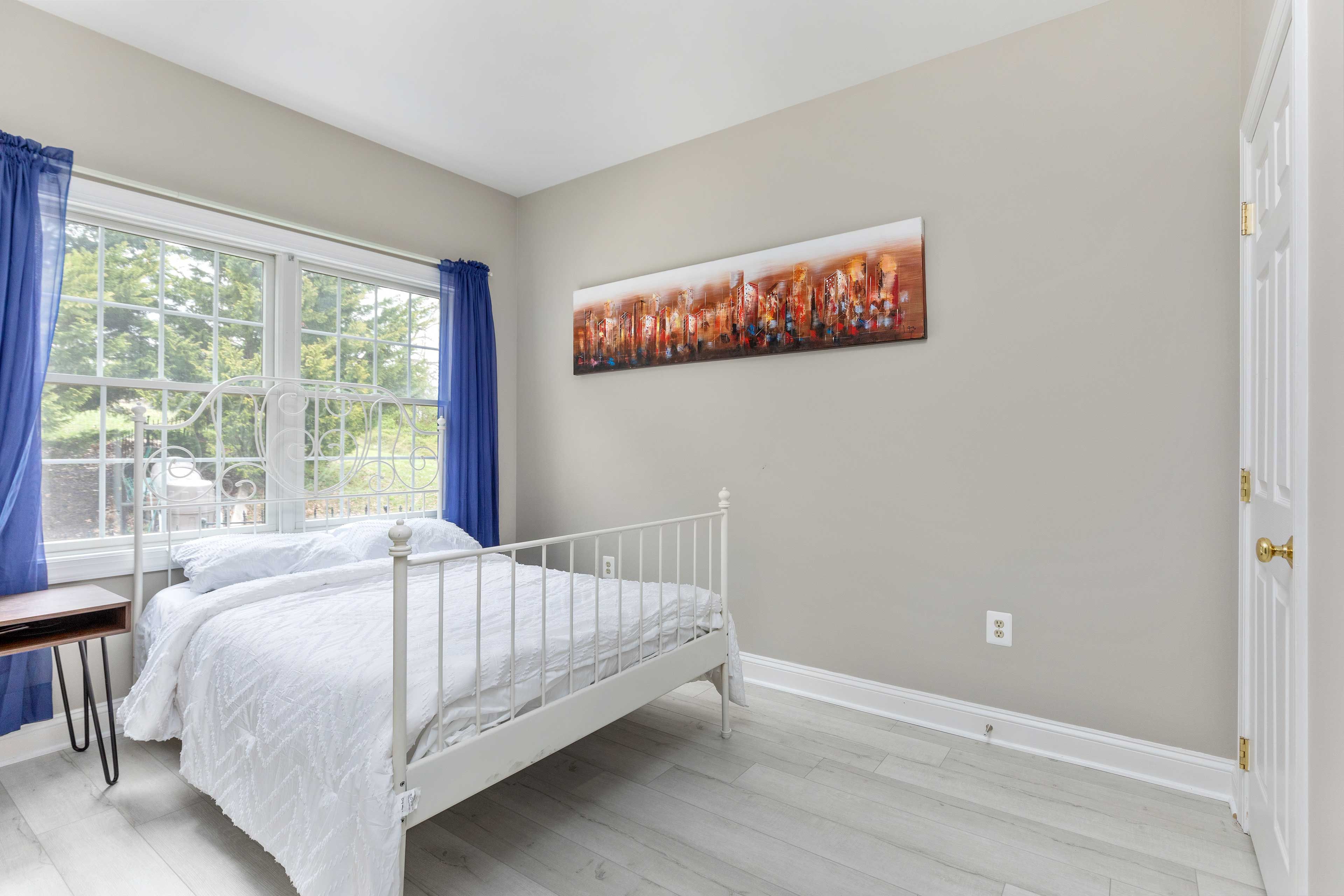 Bedroom 6 | Lower Level | Queen Bed