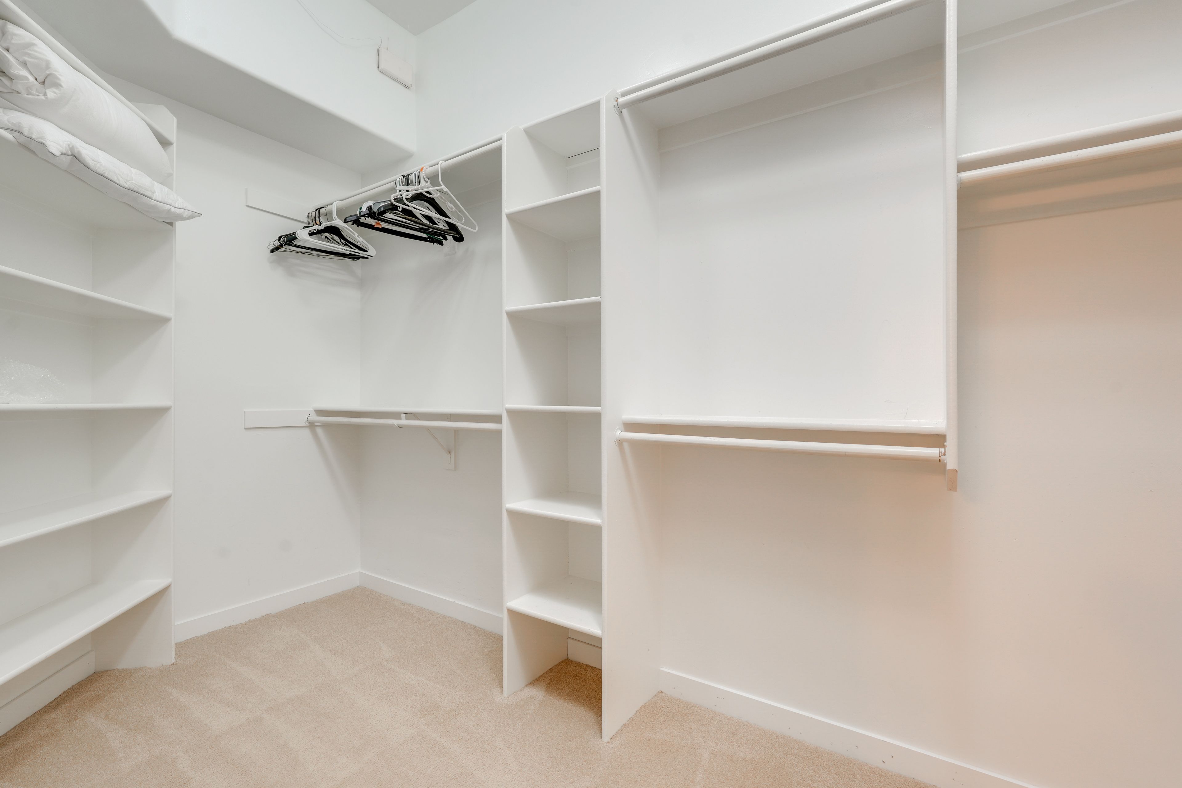 Walk-In Closet | Main Level