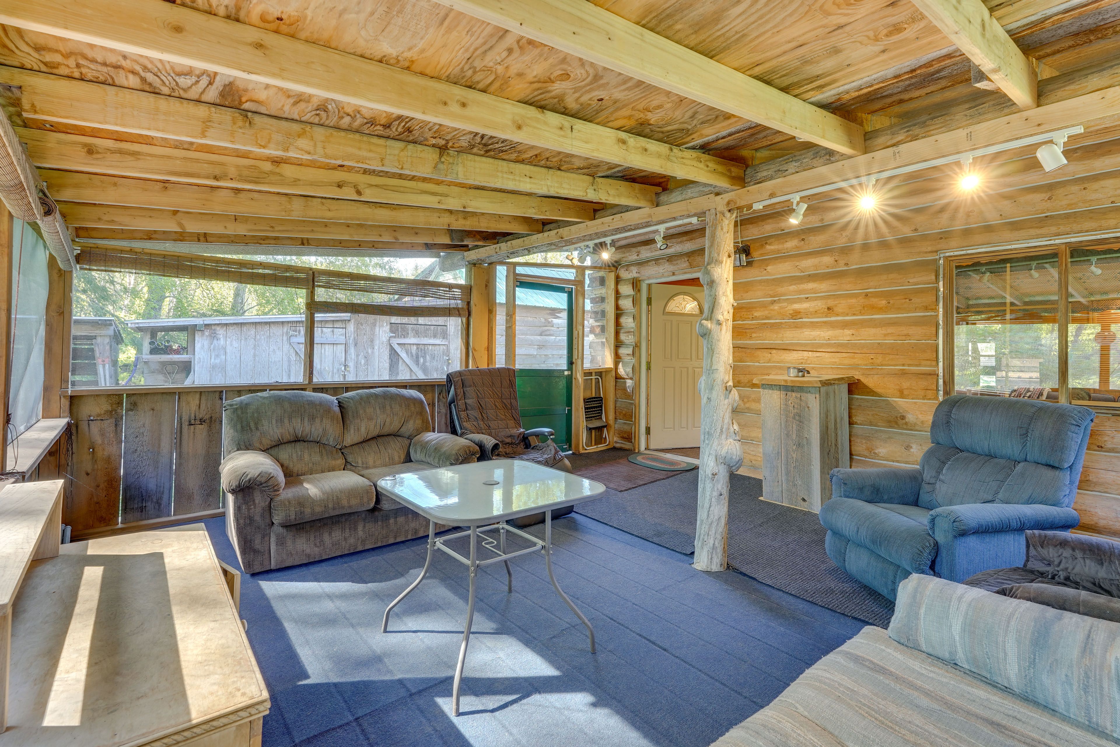 Screened Porch