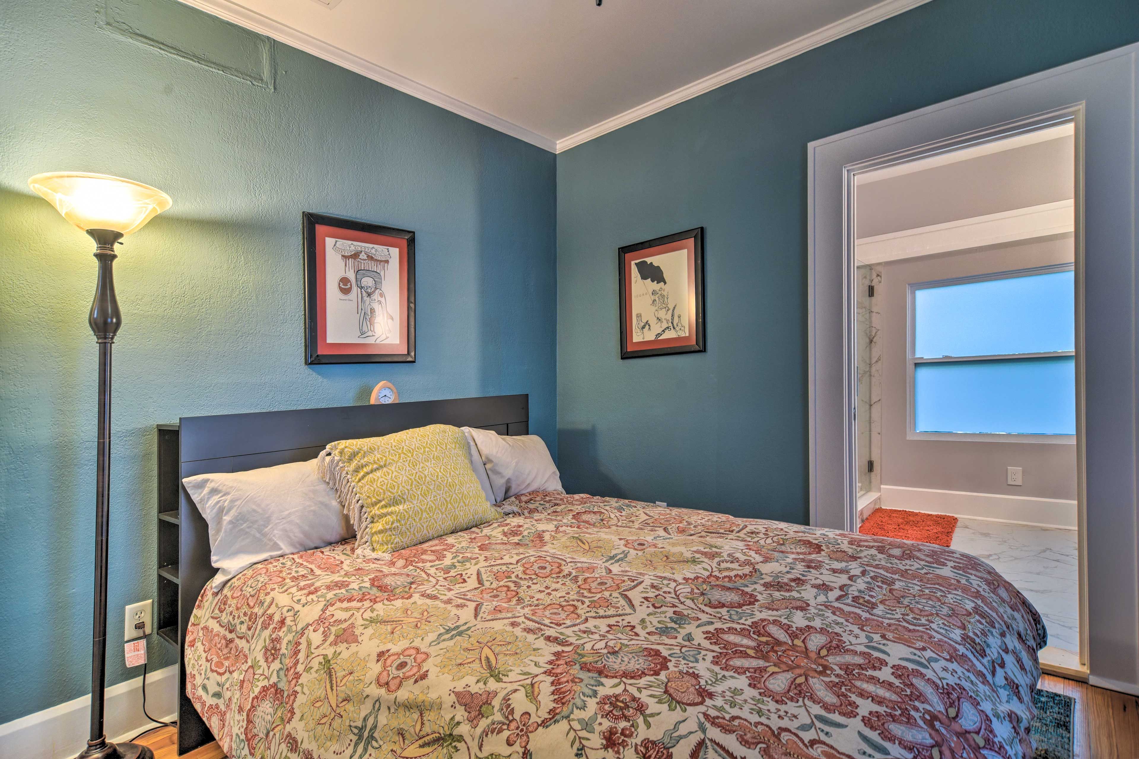 Bedroom 1 | Linens & Towels Provided