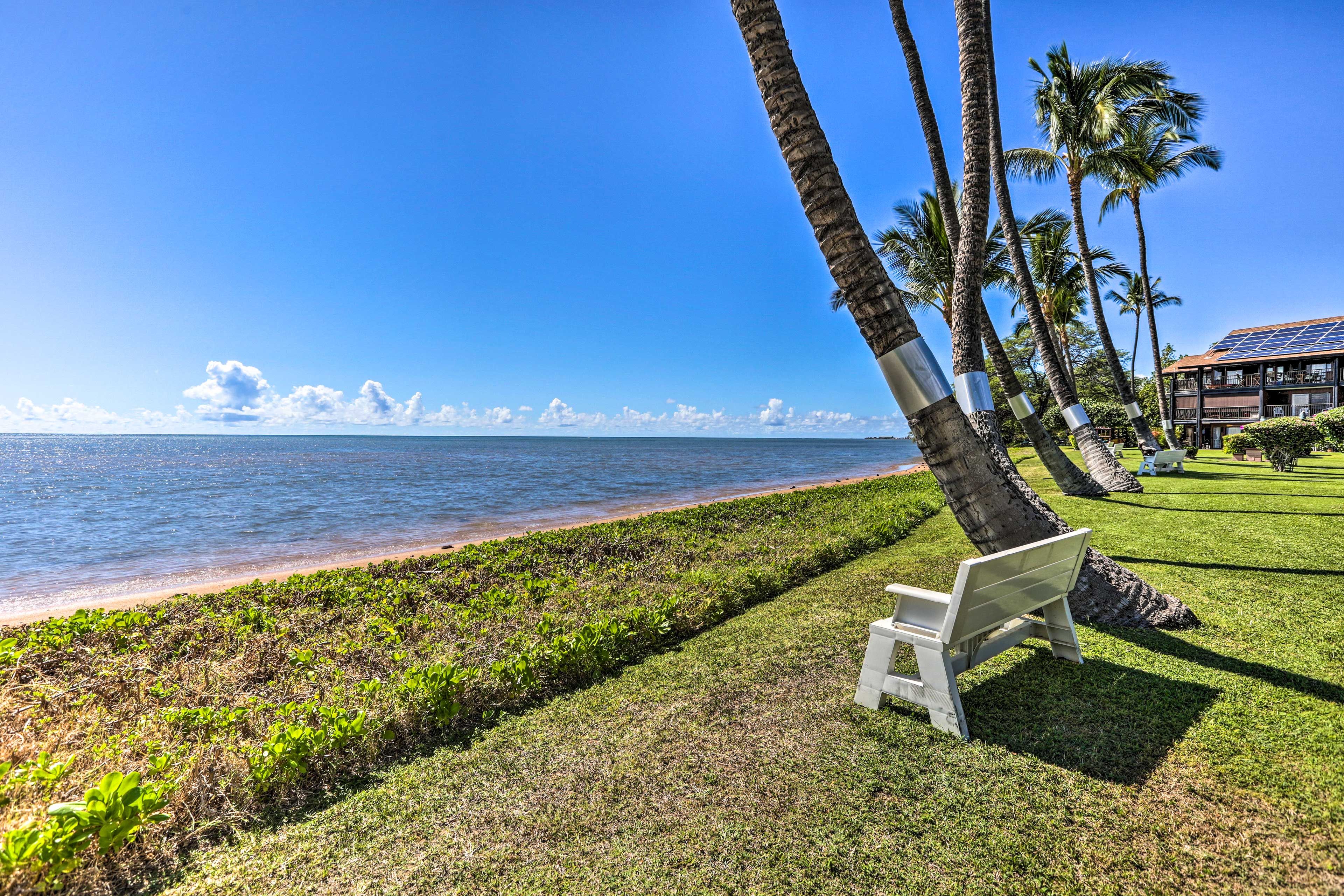 Kaunakakai Vacation Rental | 1BR | 1BA | Loft | 730 Sq Ft | 3rd-Floor Unit