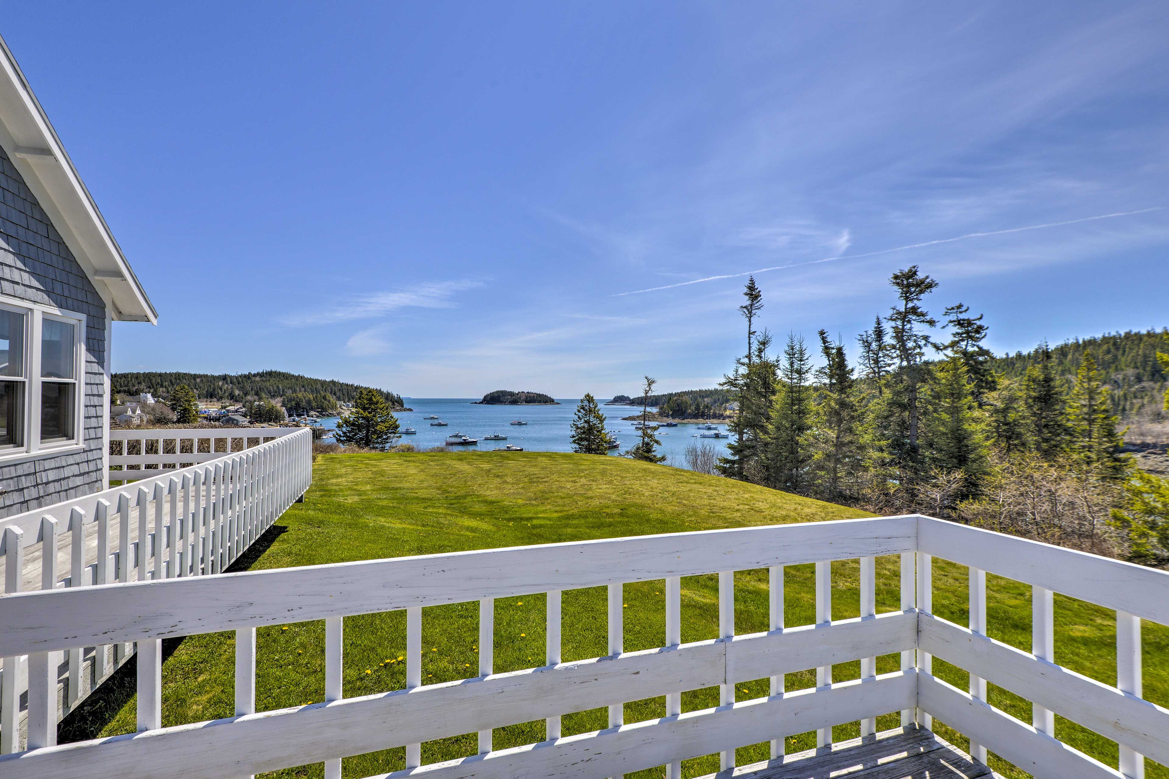 Wraparound Deck | Cutler Harbor Views
