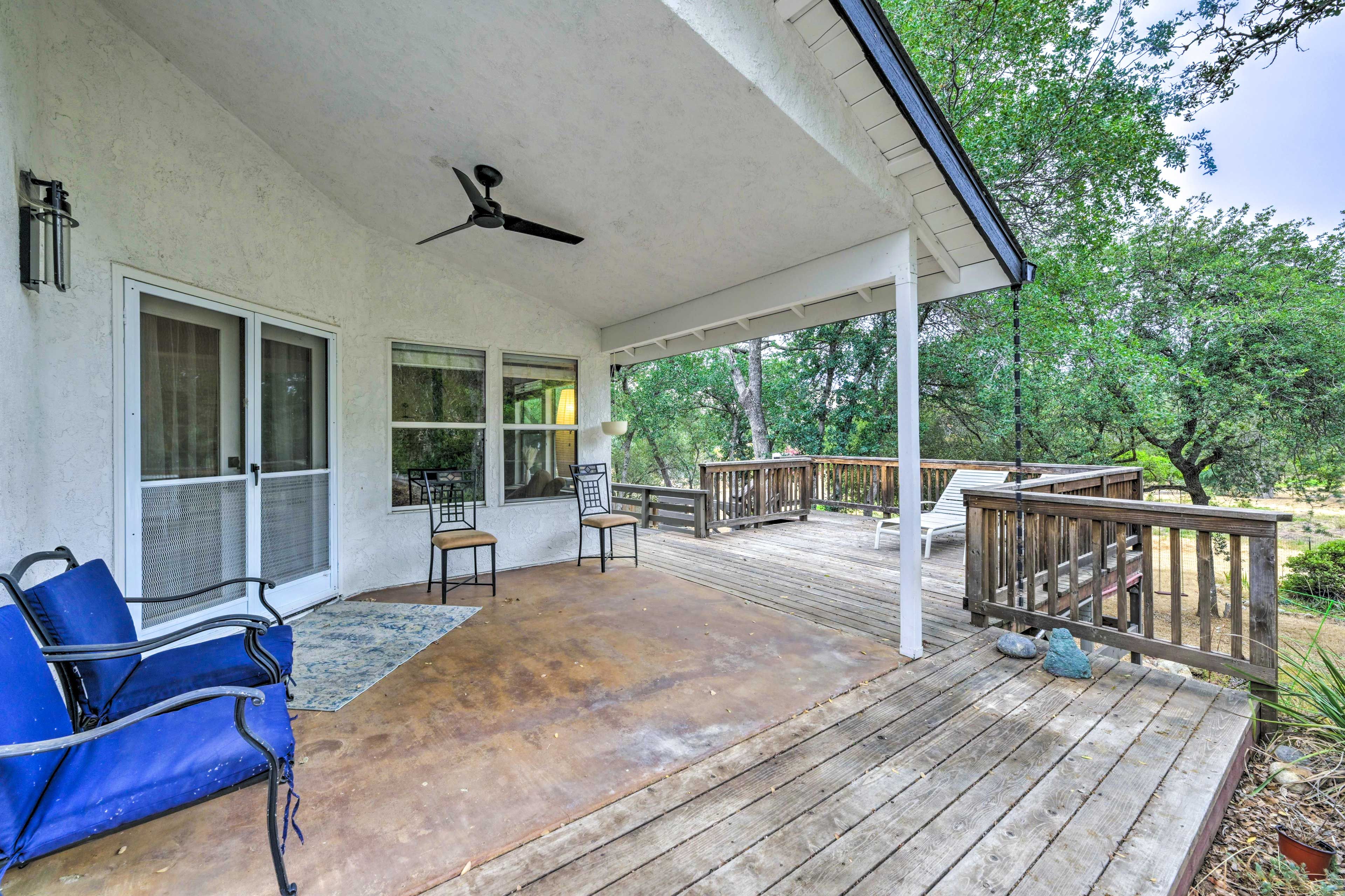 Furnished Deck