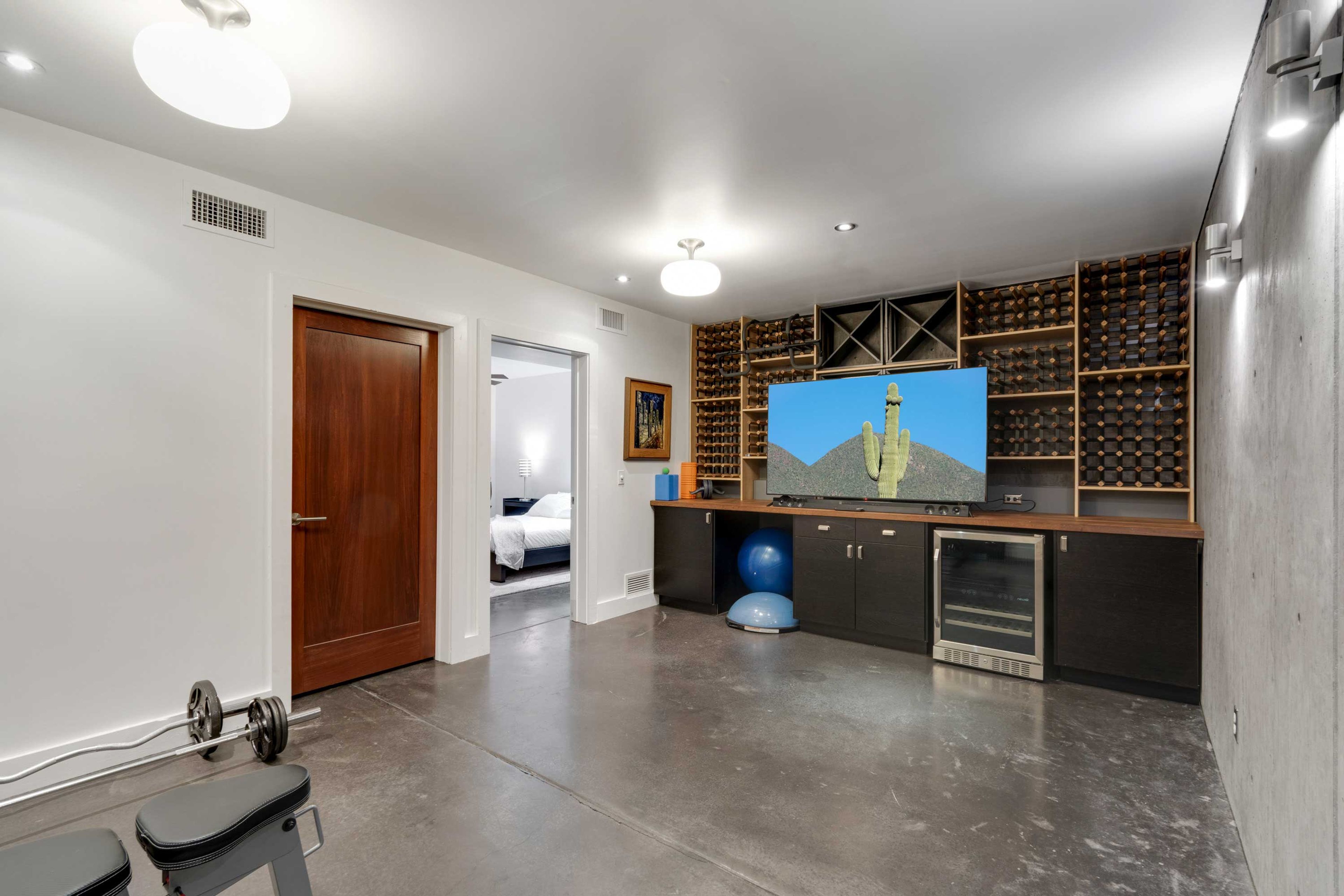 Workout Area | Desk Workspace