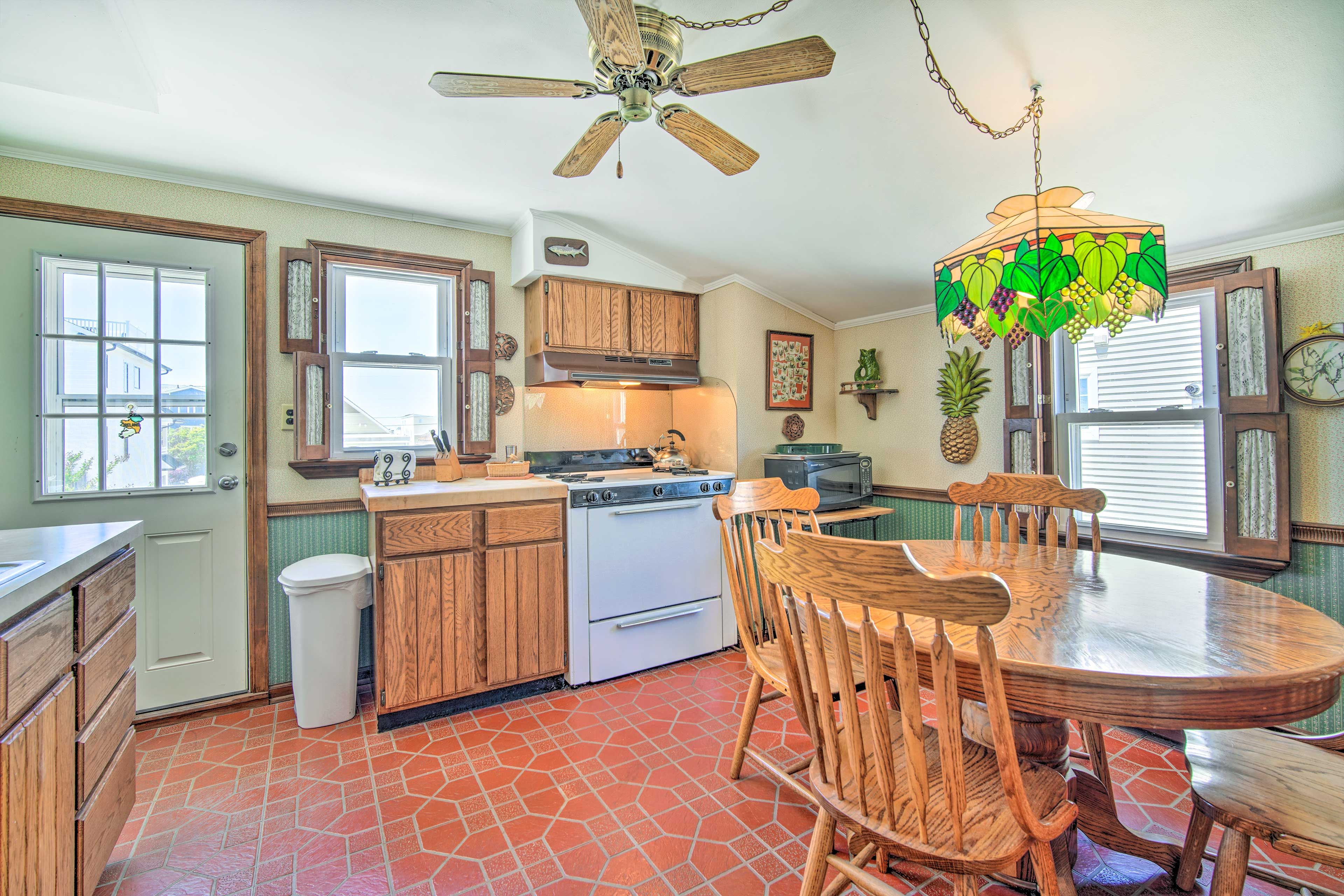 Kitchen | Dishwasher