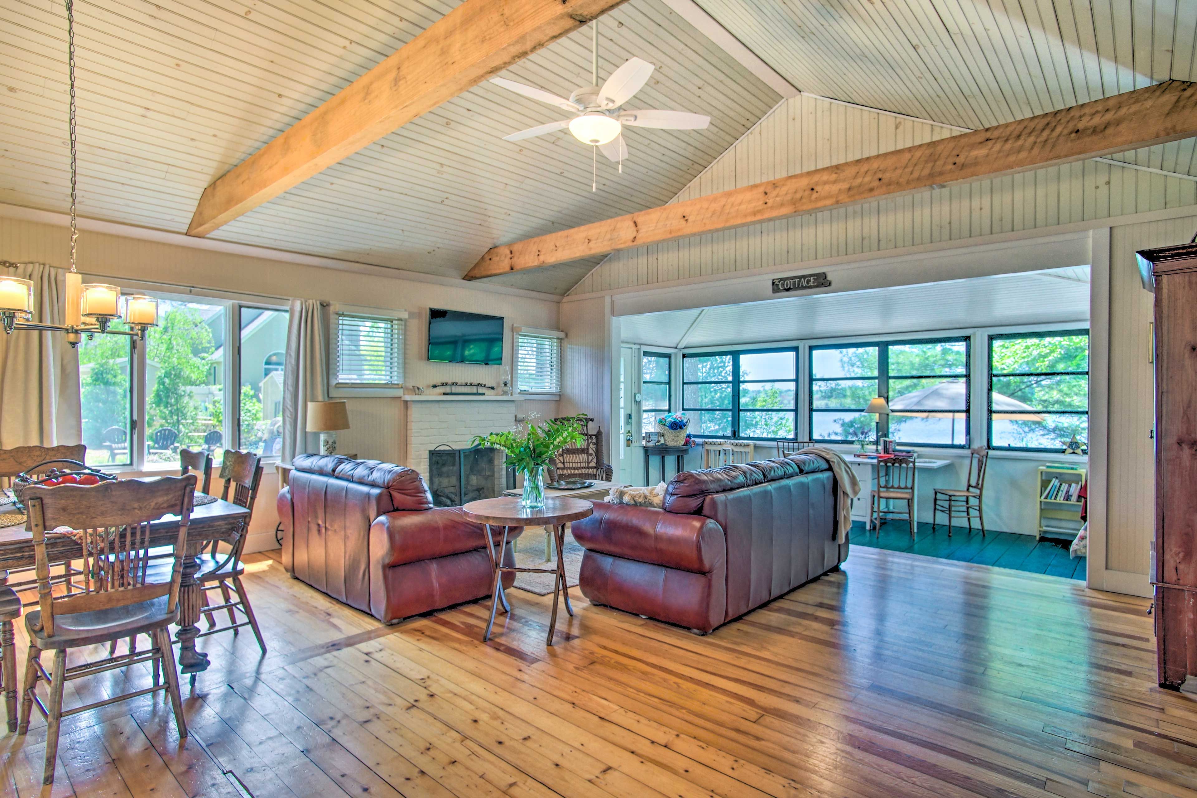 East Freetown Vacation Rental | 1BR | 1BA | 900 Sq Ft | 3 Stairs Required