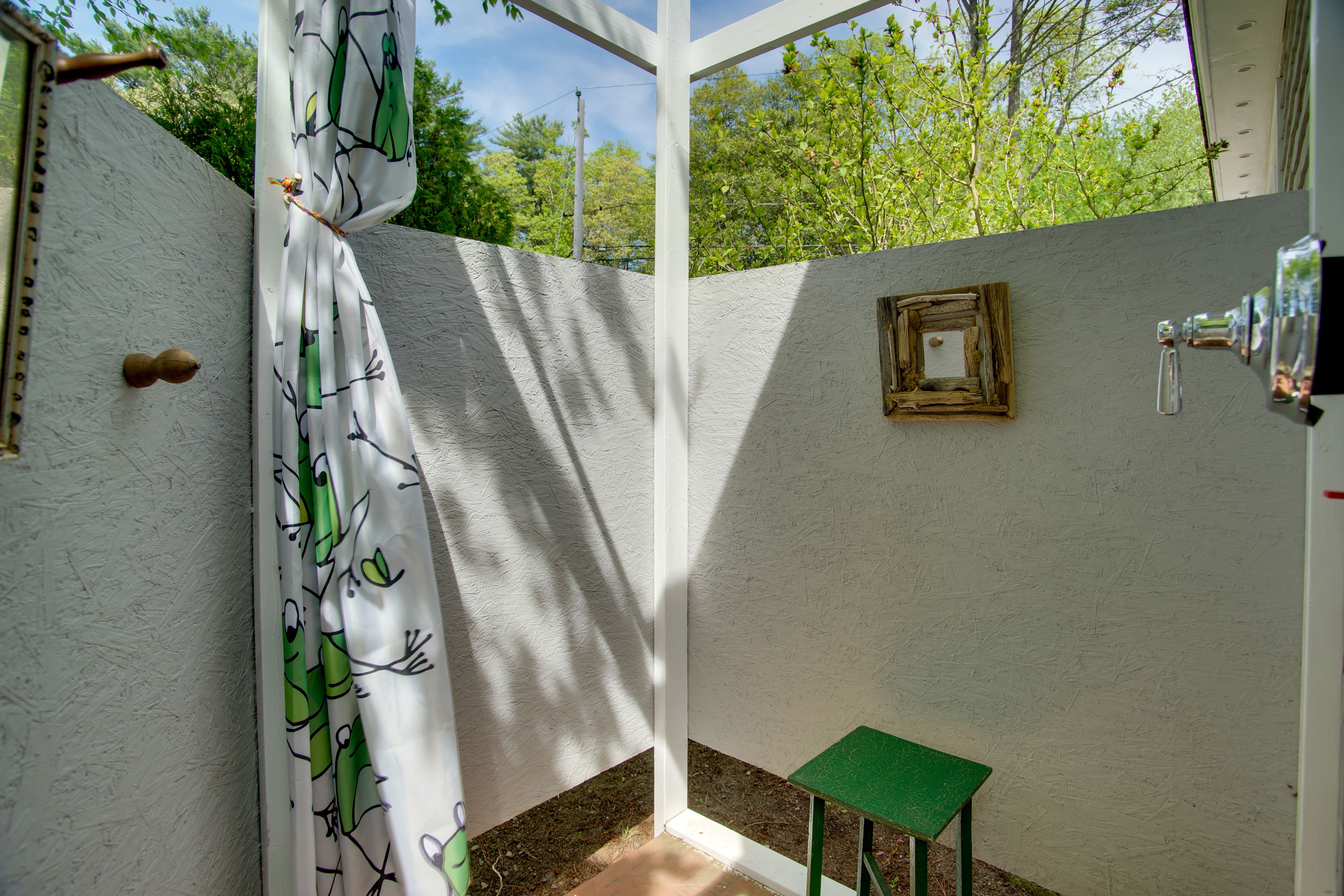 Backyard | Outdoor Shower