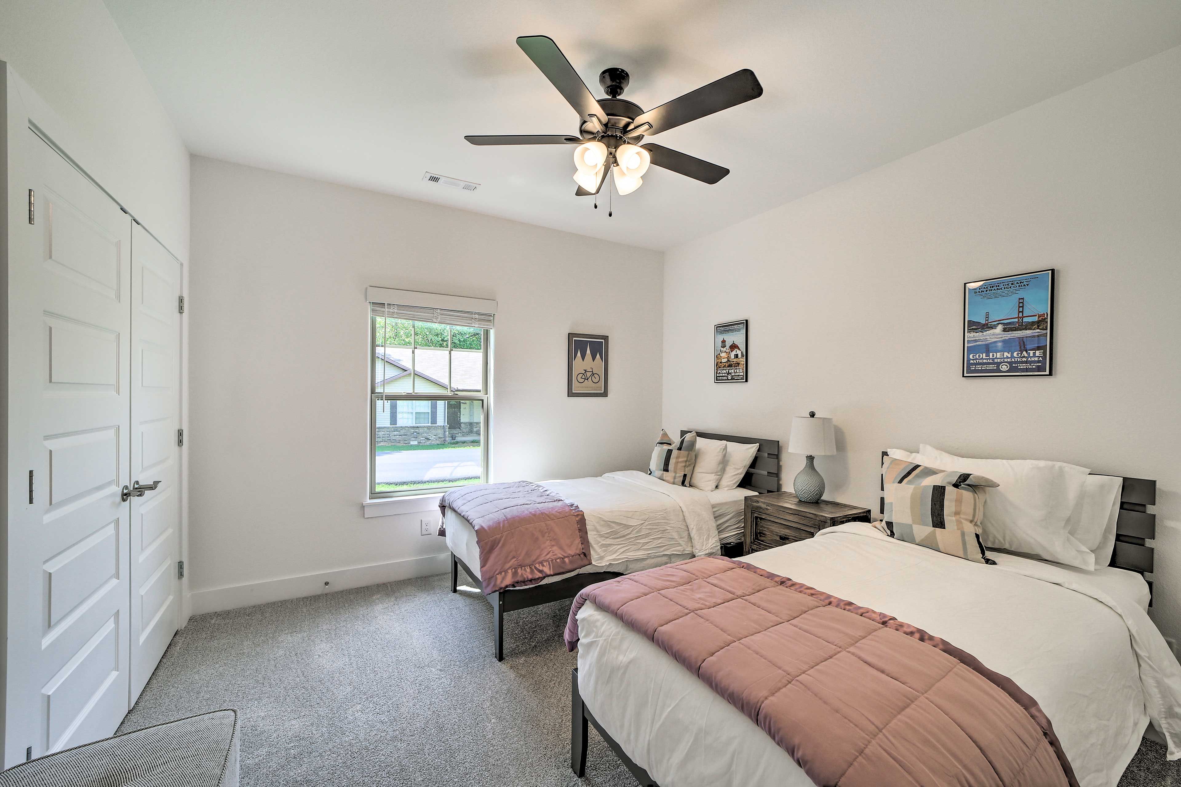 Bedroom 3 | 2 Twin XL Beds