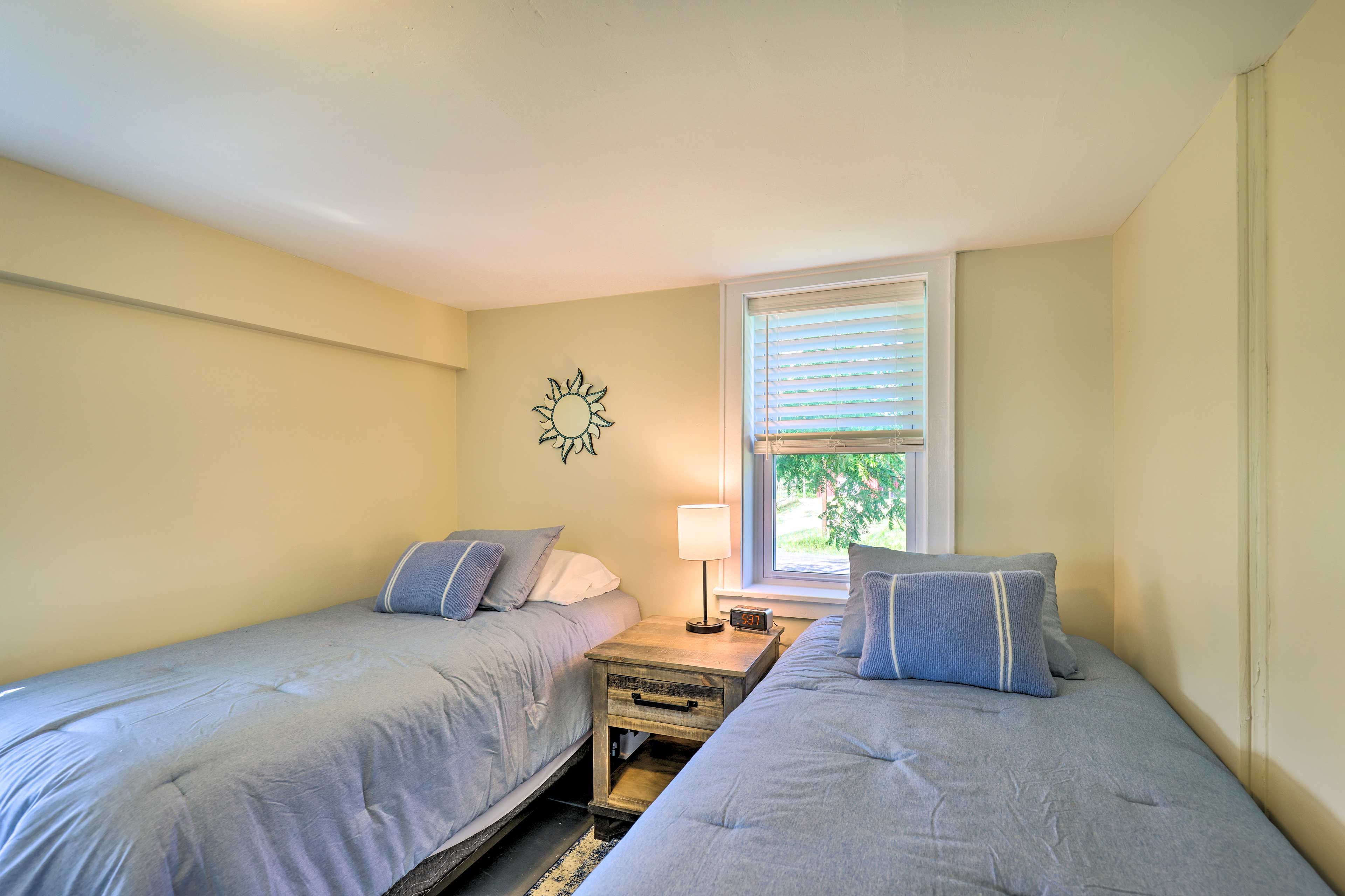 Bedroom 3 | 2 Twin Beds
