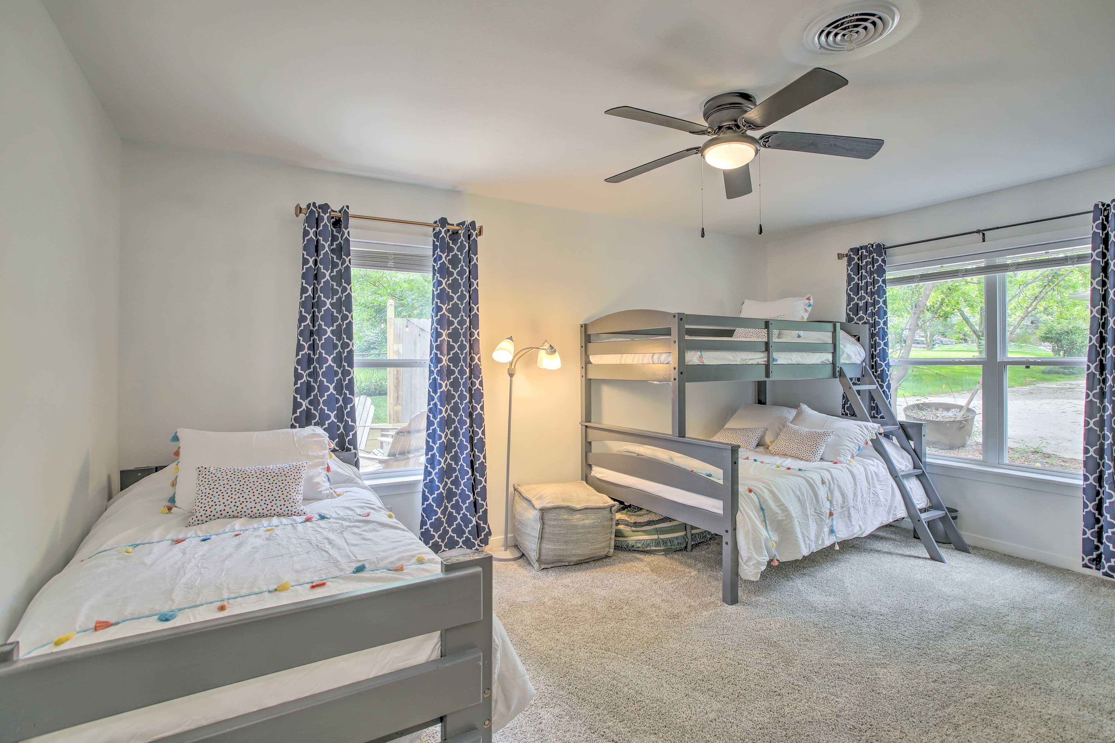 Bedroom 3 | Twin/Full Bunk Bed | Twin Bed