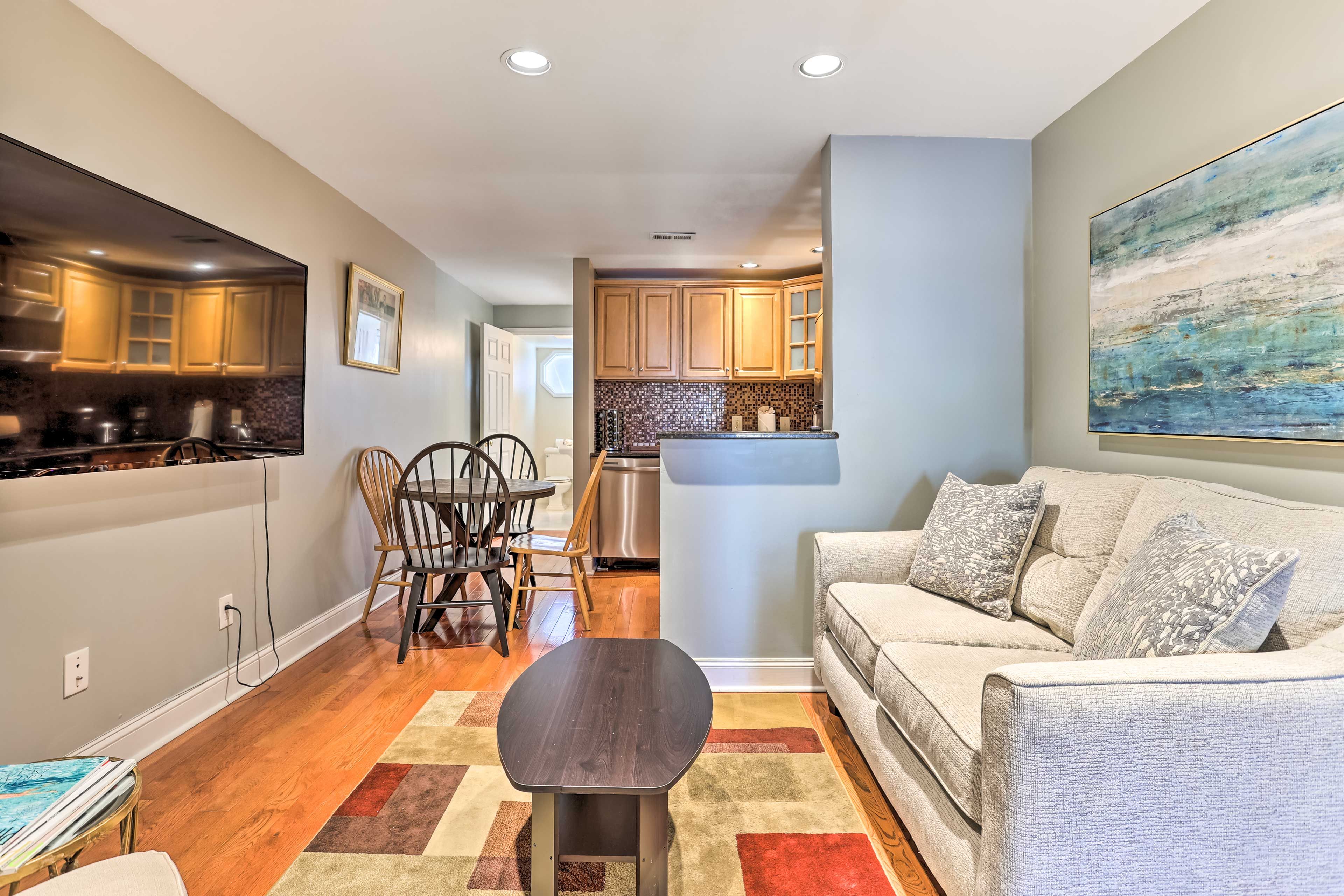 Philadelphia Vacation Rental | 2BR | 1.5BA | Stairs Required | 850 Sq Ft