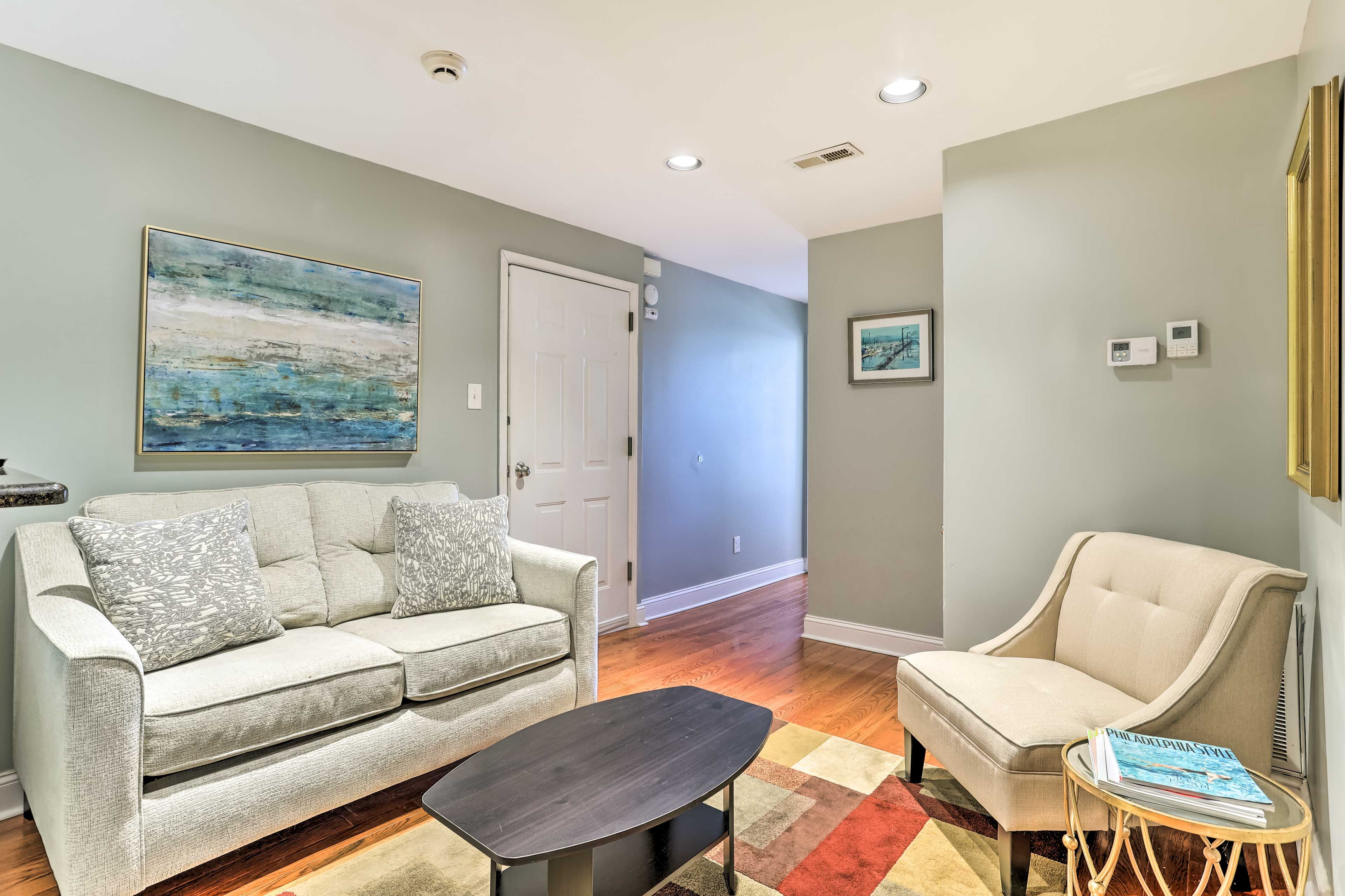 Living Room | Free WiFi | Central Heating & A/C