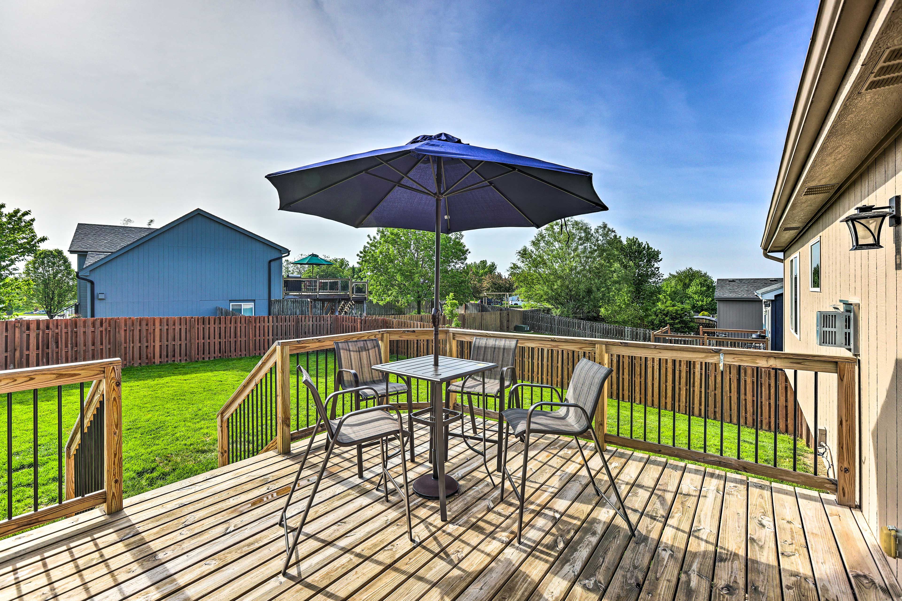 BBQ Deck | Fenced Backyard