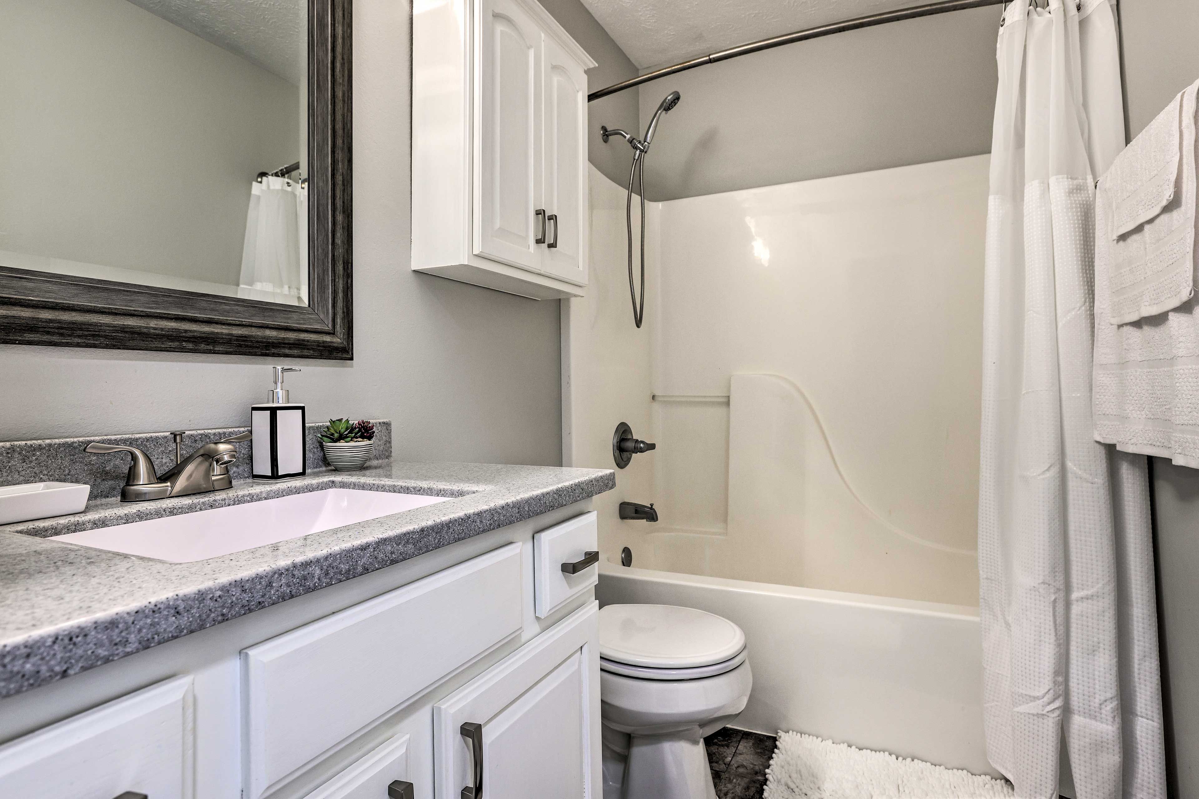 Full Bathroom