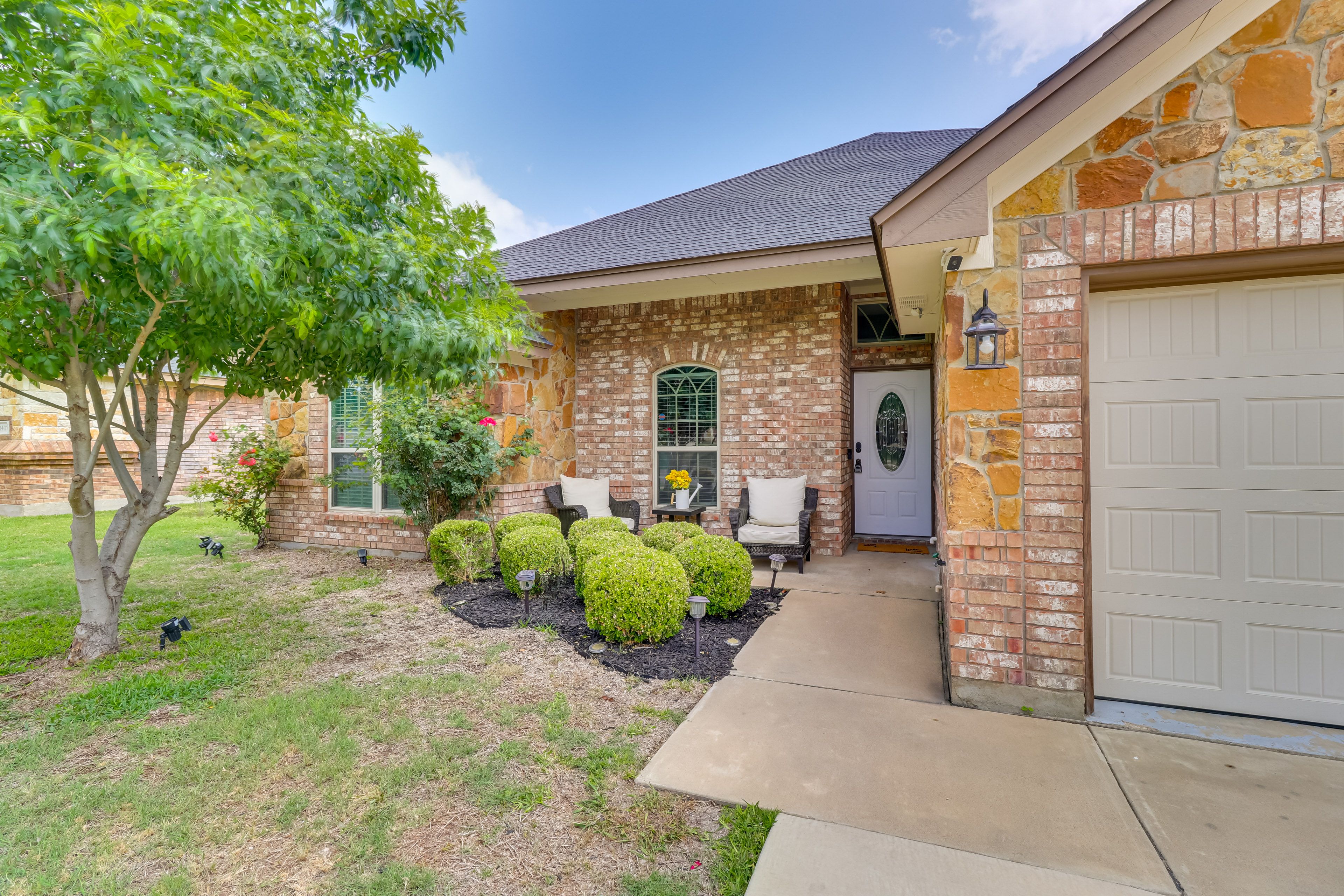 Exterior | Front Porch w/ Seating