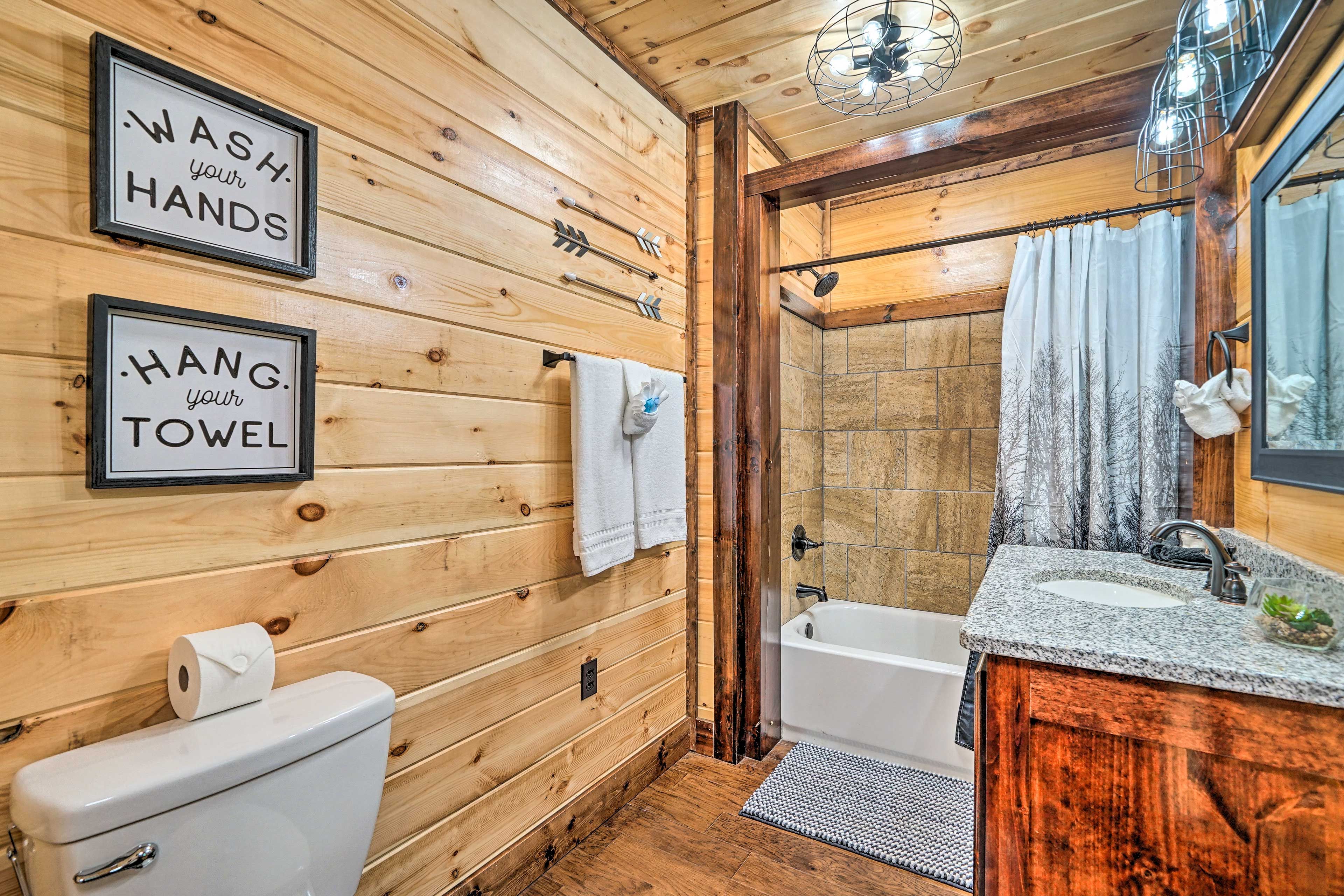 En-Suite Bathroom