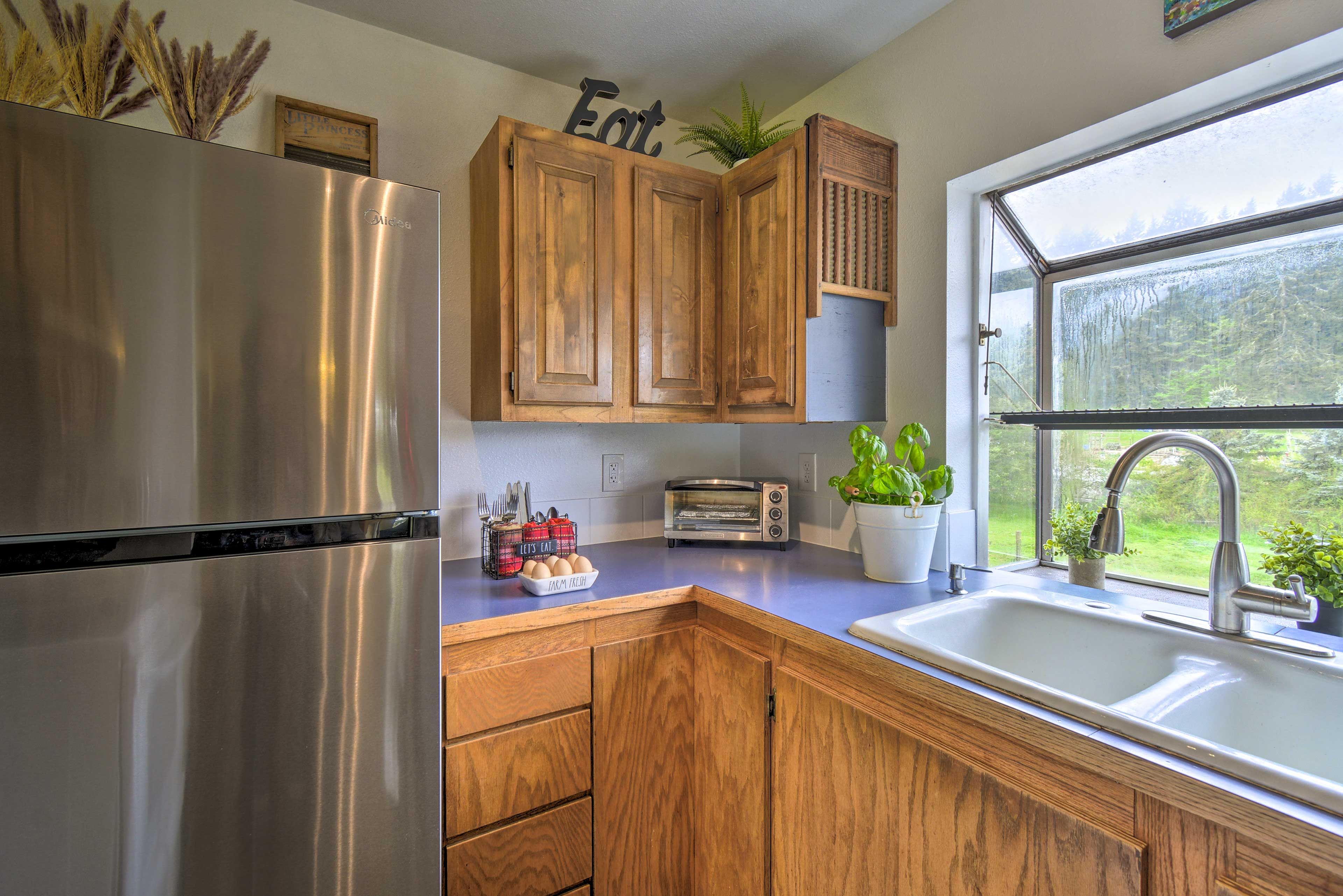 Kitchen | Dishware/Flatware | Cooking Basics