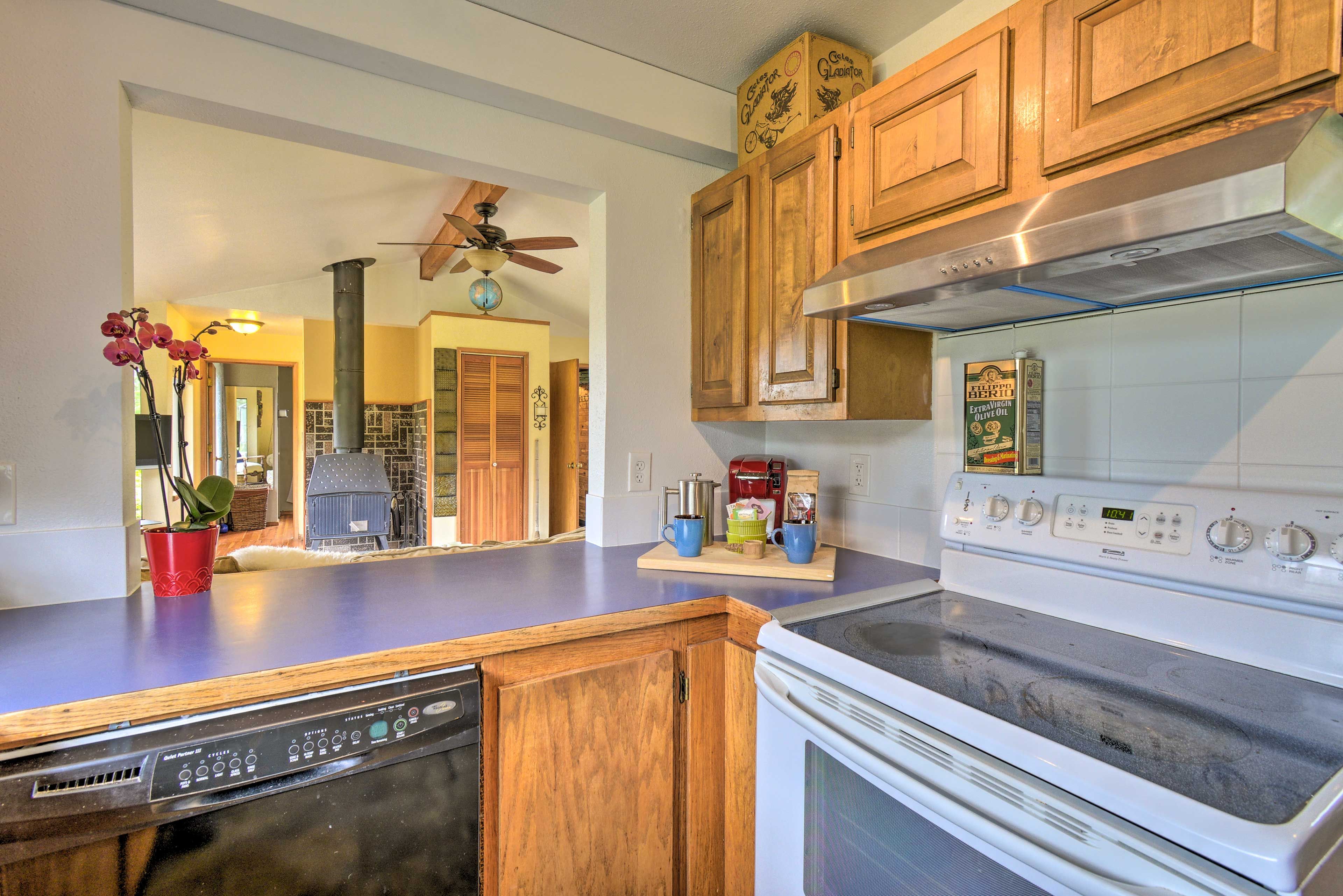 Kitchen | Keurig Coffee Maker